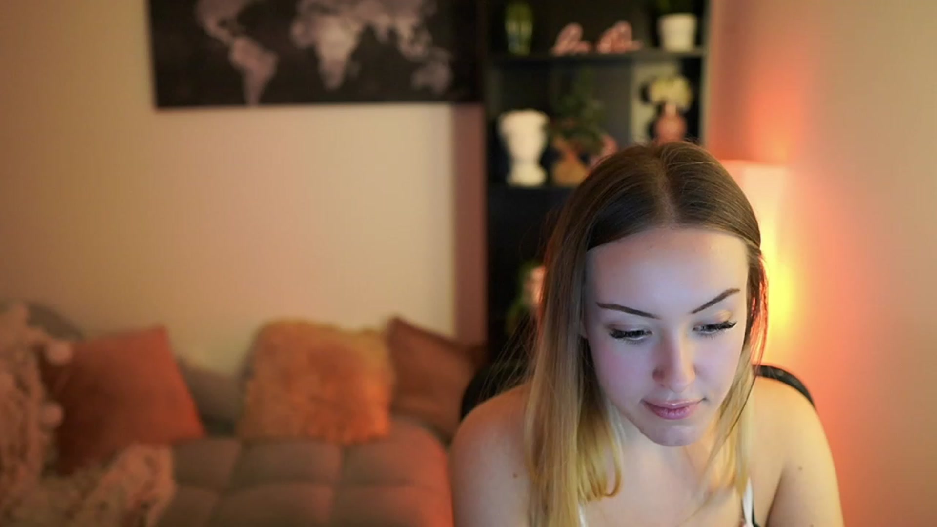 Gallery image thumbnail from Brooklyn_Ch's myfreecams stream on, 11/28/2023, 15:14 image 17 of 20