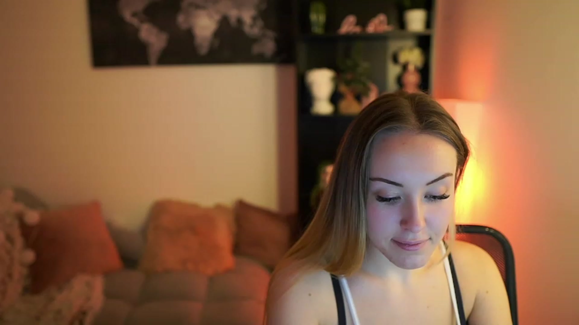 Gallery image thumbnail from Brooklyn_Ch's myfreecams stream on, 11/28/2023, 19:01 image 18 of 20