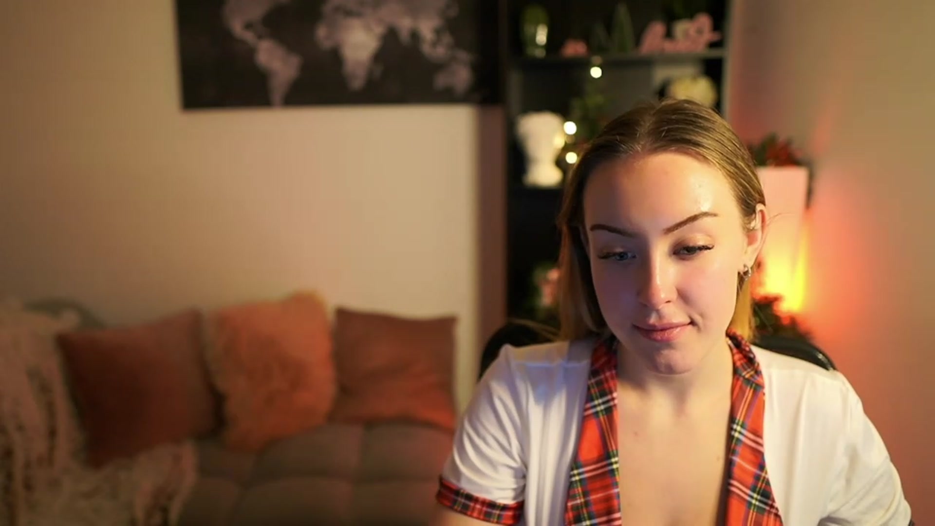 Gallery image thumbnail from Brooklyn_Ch's myfreecams stream on, 12/03/2023, 16:35 image 7 of 20