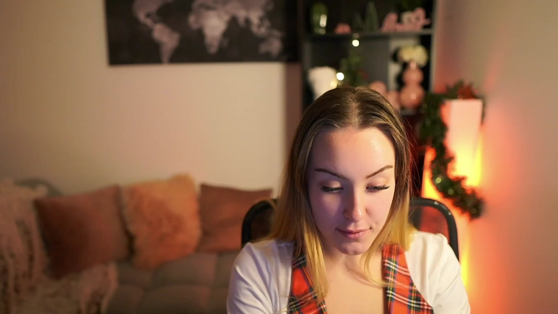 Gallery image thumbnail from Brooklyn_Ch's myfreecams stream on, 12/03/2023, 17:18 image 18 of 20