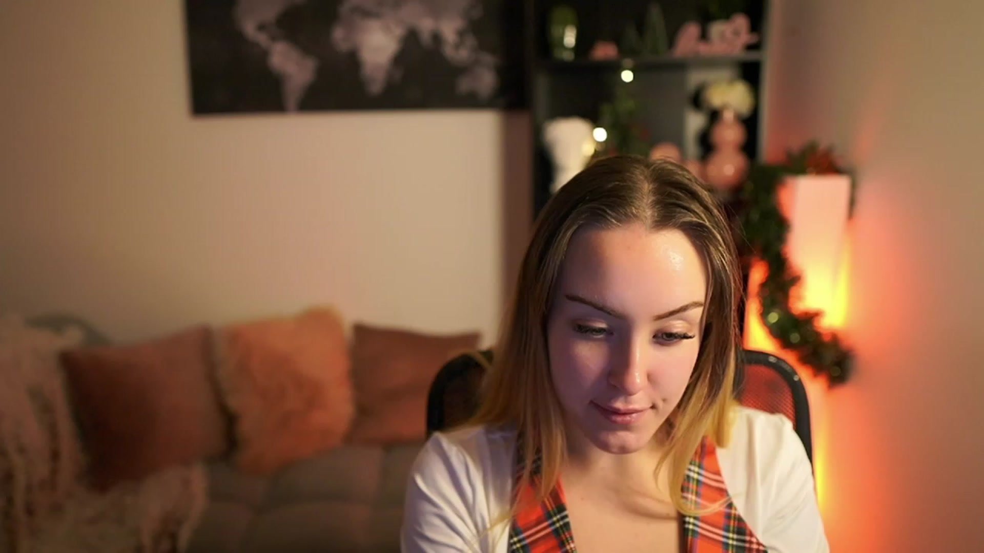 Gallery image thumbnail from Brooklyn_Ch's myfreecams stream on, 12/03/2023, 17:18 image 15 of 20