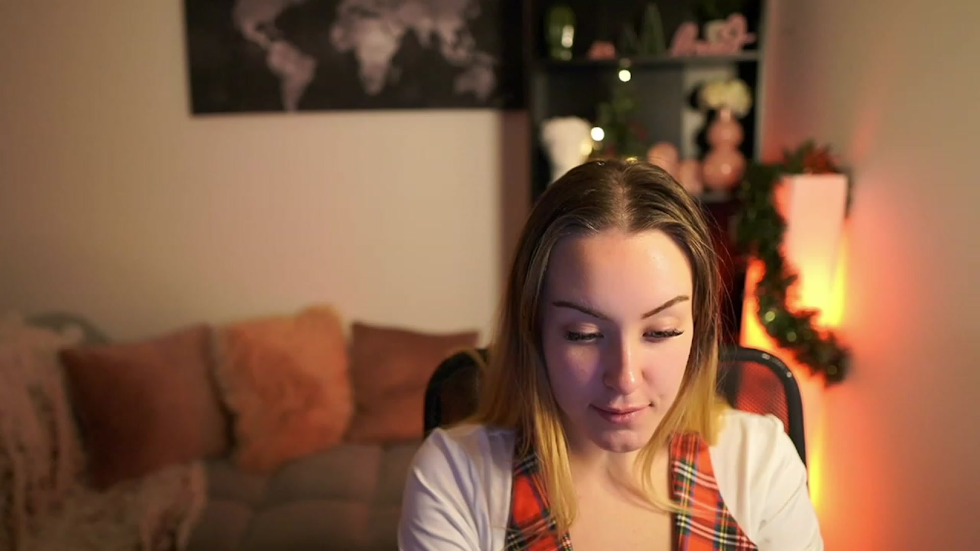 Gallery image thumbnail from Brooklyn_Ch's myfreecams stream on, 12/03/2023, 17:18 image 19 of 20