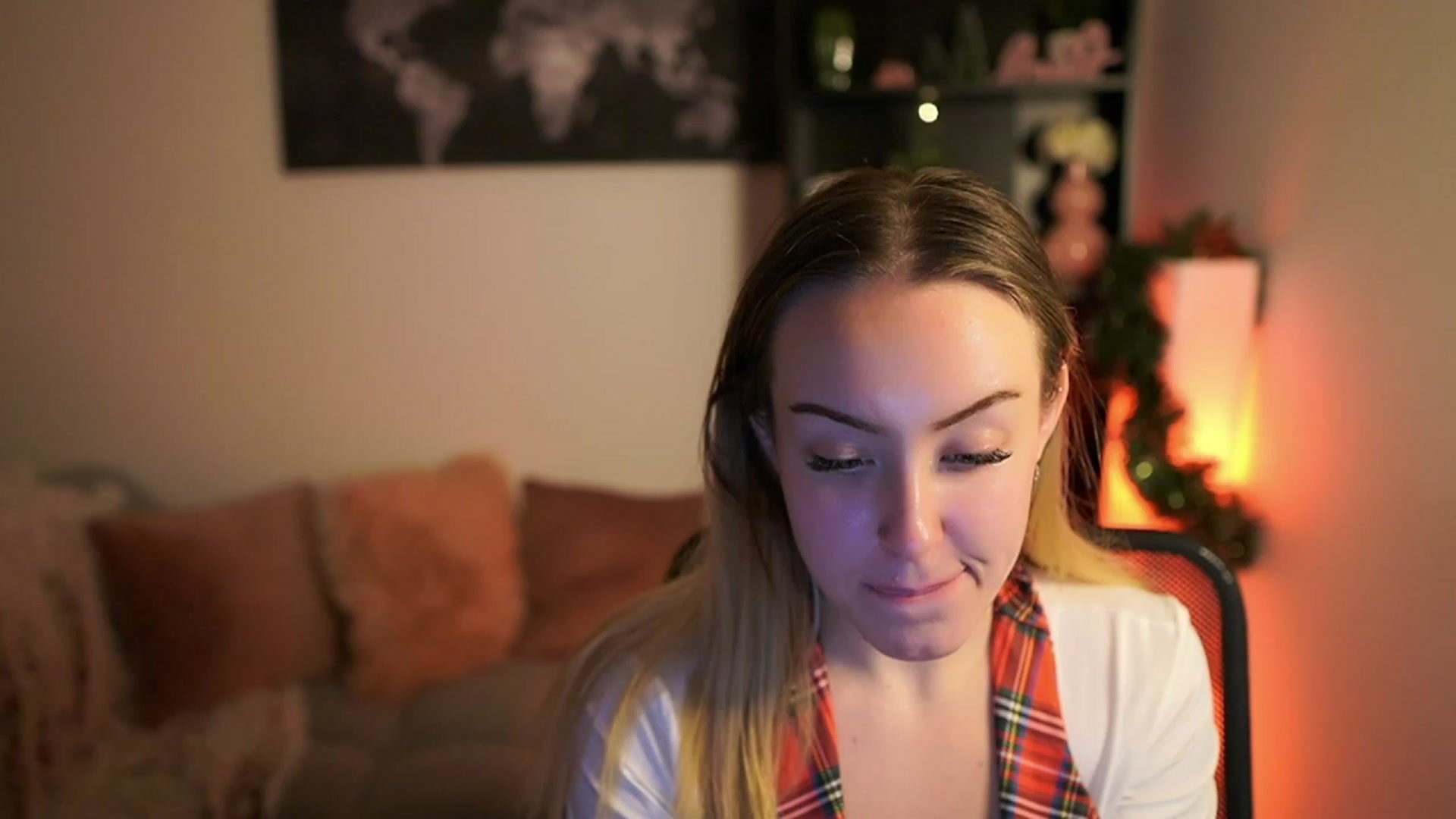 Gallery image thumbnail from Brooklyn_Ch's myfreecams stream on, 12/03/2023, 17:18 image 5 of 20