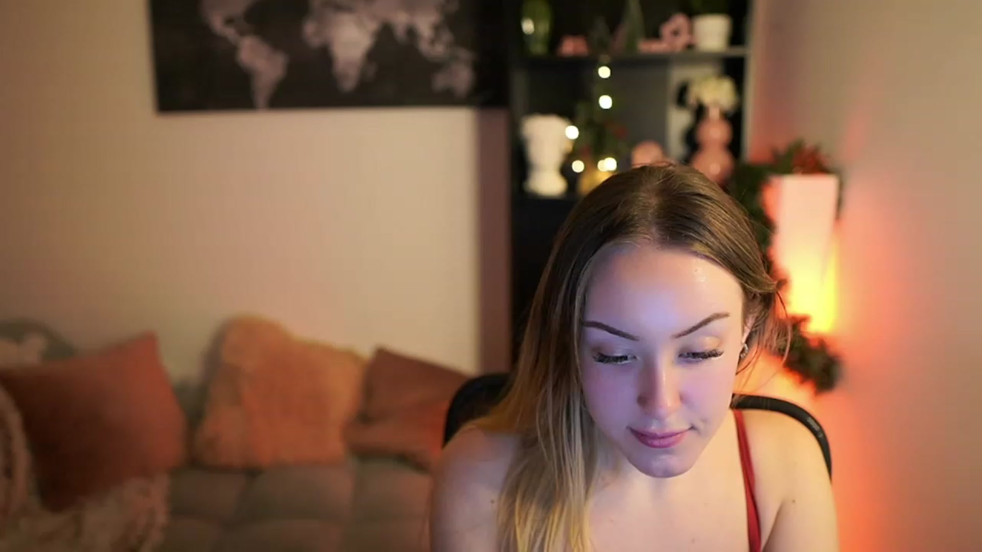 Gallery image thumbnail from Brooklyn_Ch's myfreecams stream on, 12/05/2023, 18:32 image 3 of 20