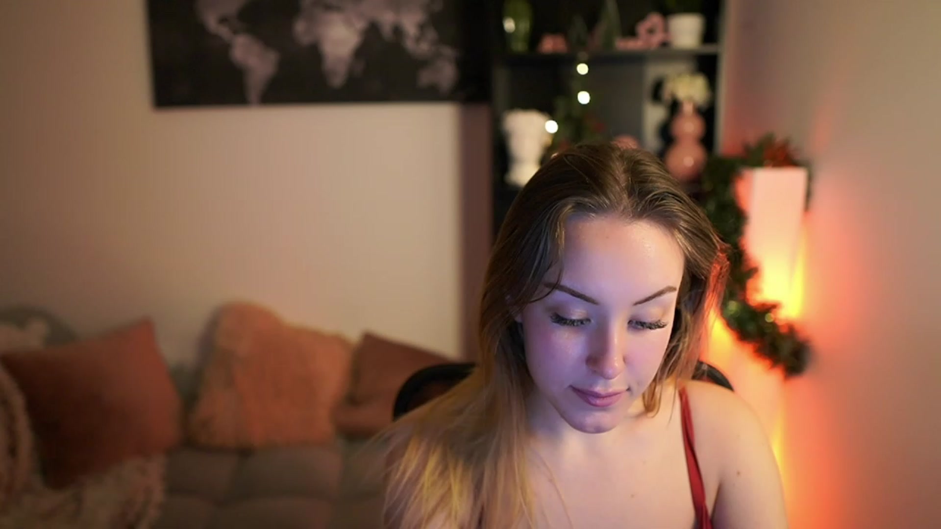 Gallery image thumbnail from Brooklyn_Ch's myfreecams stream on, 12/05/2023, 18:32 image 18 of 20