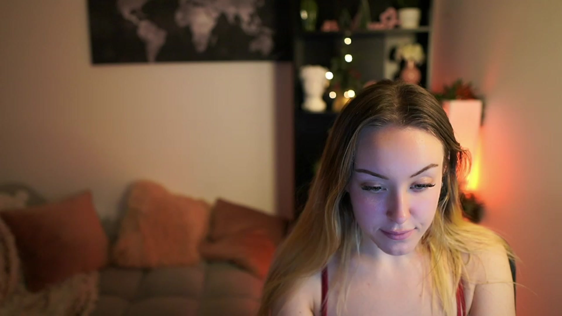 Gallery image thumbnail from Brooklyn_Ch's myfreecams stream on, 12/05/2023, 19:01 image 18 of 20