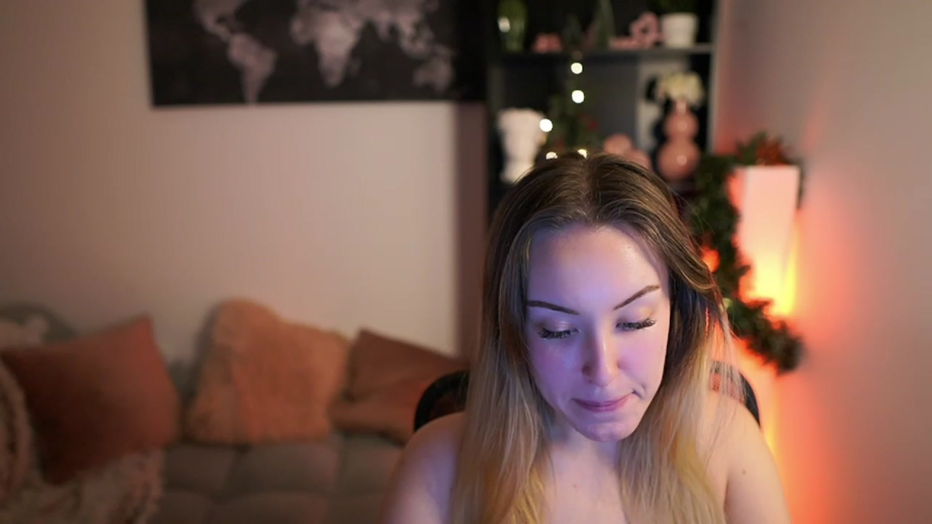 Gallery image thumbnail from Brooklyn_Ch's myfreecams stream on, 12/05/2023, 19:01 image 9 of 20