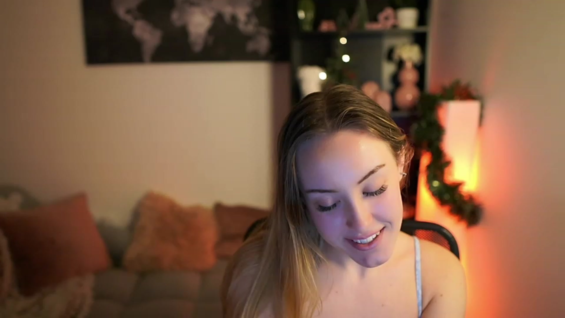 Gallery image thumbnail from Brooklyn_Ch's myfreecams stream on, 12/06/2023, 18:20 image 4 of 20