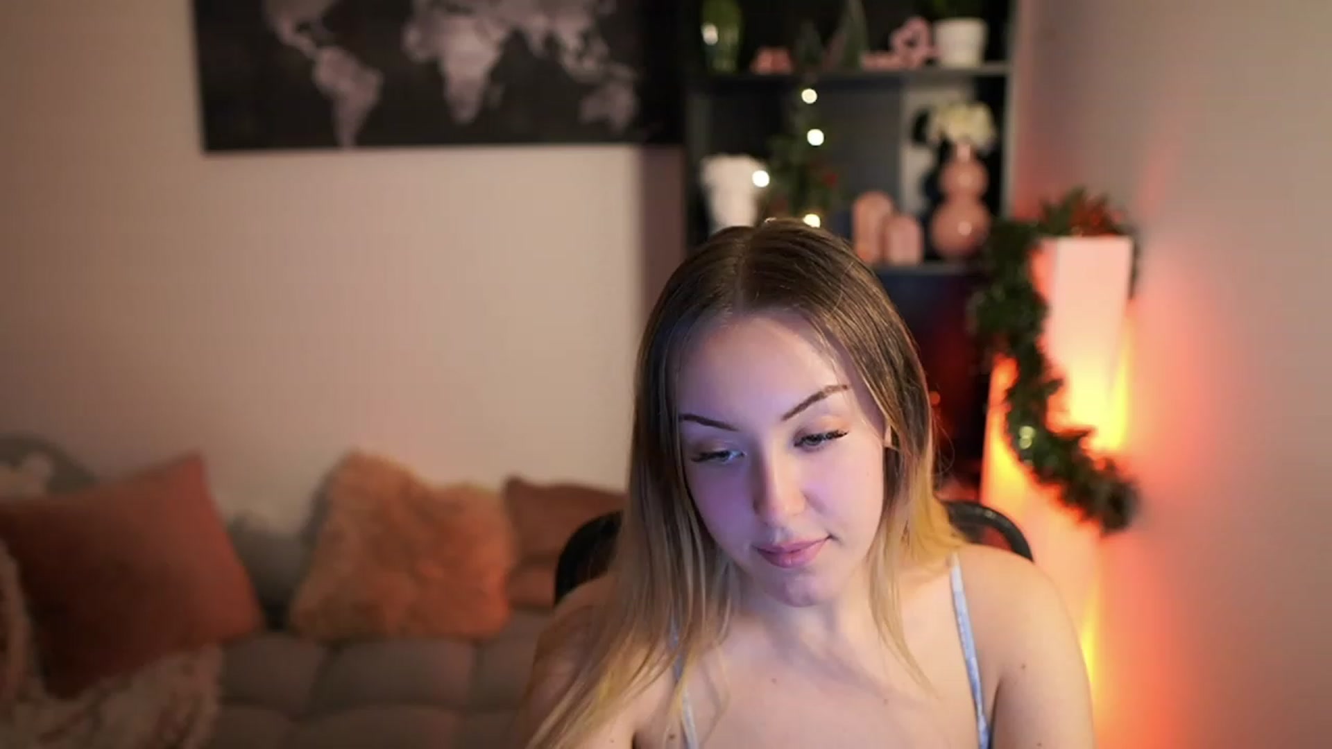 Gallery image thumbnail from Brooklyn_Ch's myfreecams stream on, 12/06/2023, 18:20 image 10 of 20
