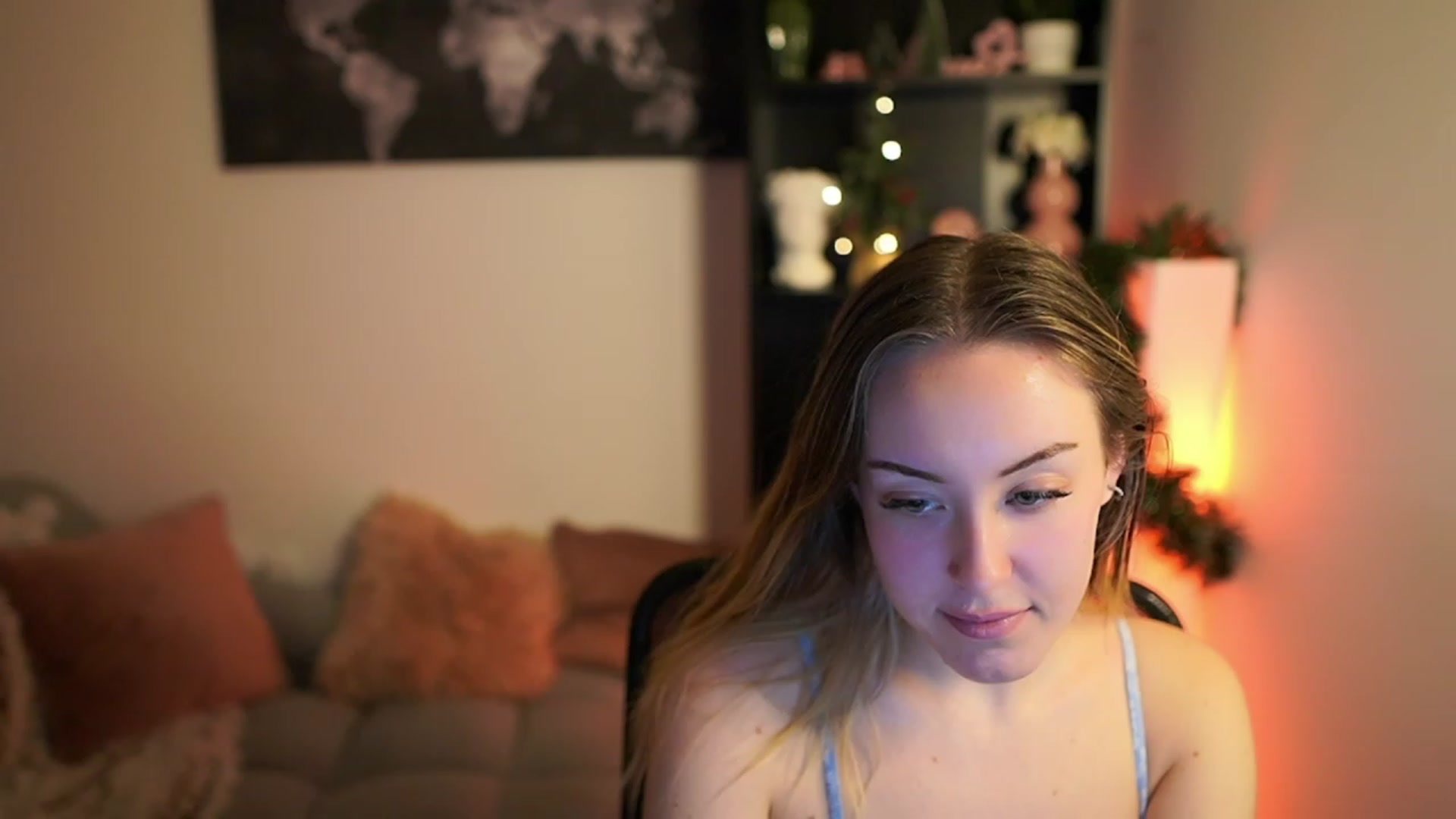 Gallery image thumbnail from Brooklyn_Ch's myfreecams stream on, 12/06/2023, 18:20 image 6 of 20