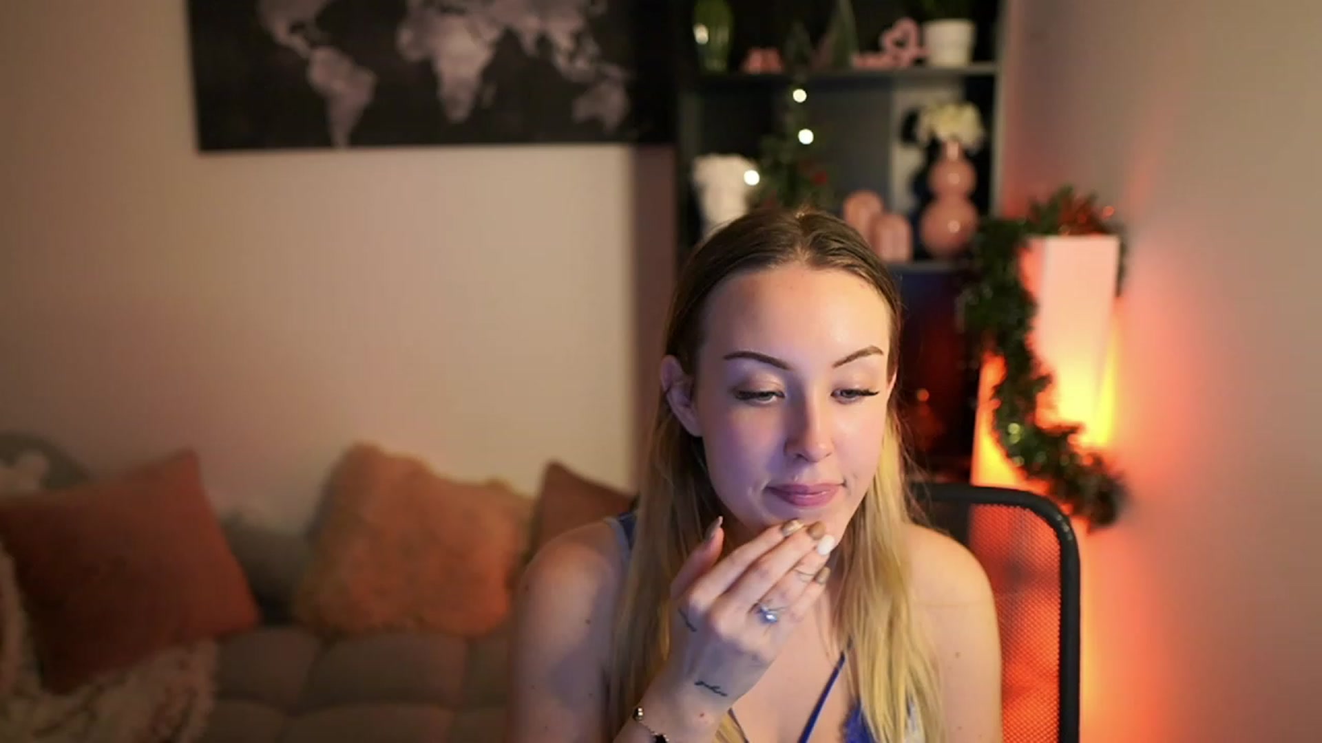 Gallery image thumbnail from Brooklyn_Ch's myfreecams stream on, 12/06/2023, 19:00 image 2 of 20