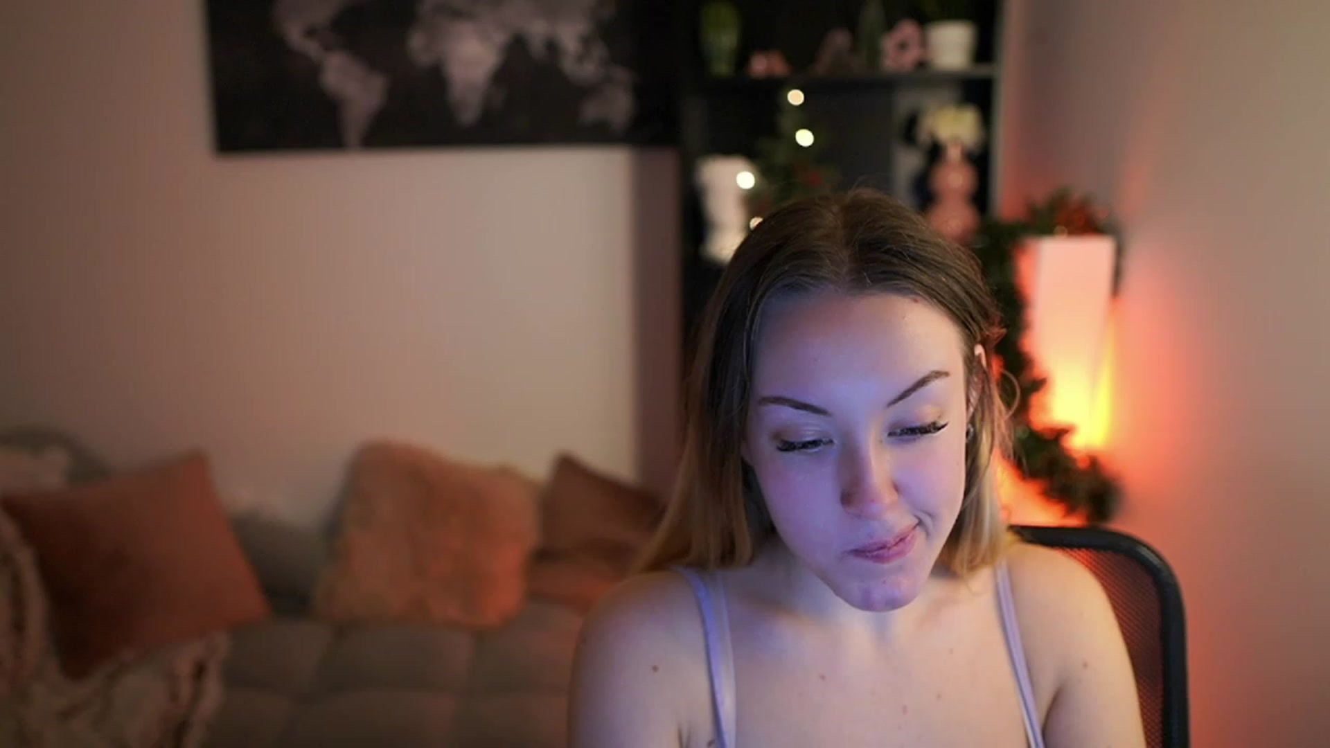 Gallery image thumbnail from Brooklyn_Ch's myfreecams stream on, 12/08/2023, 11:32 image 14 of 20