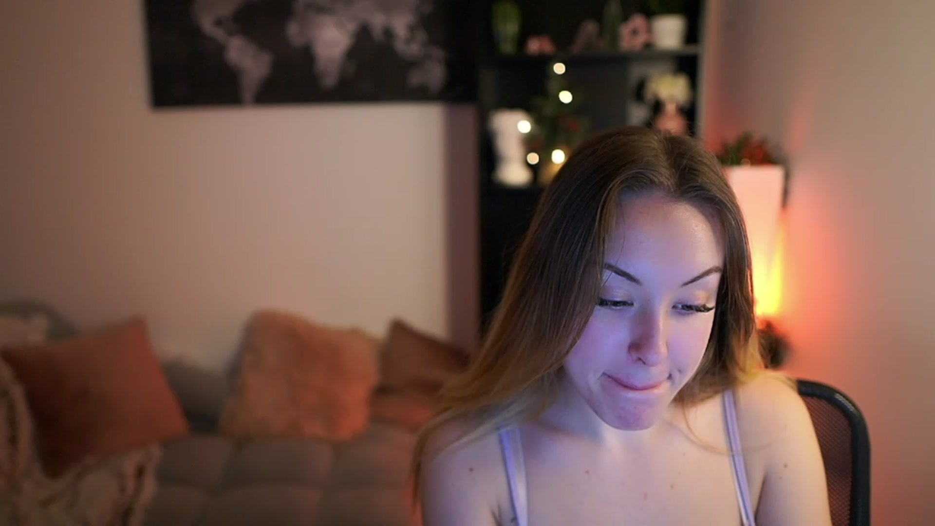 Gallery image thumbnail from Brooklyn_Ch's myfreecams stream on, 12/08/2023, 11:32 image 16 of 20