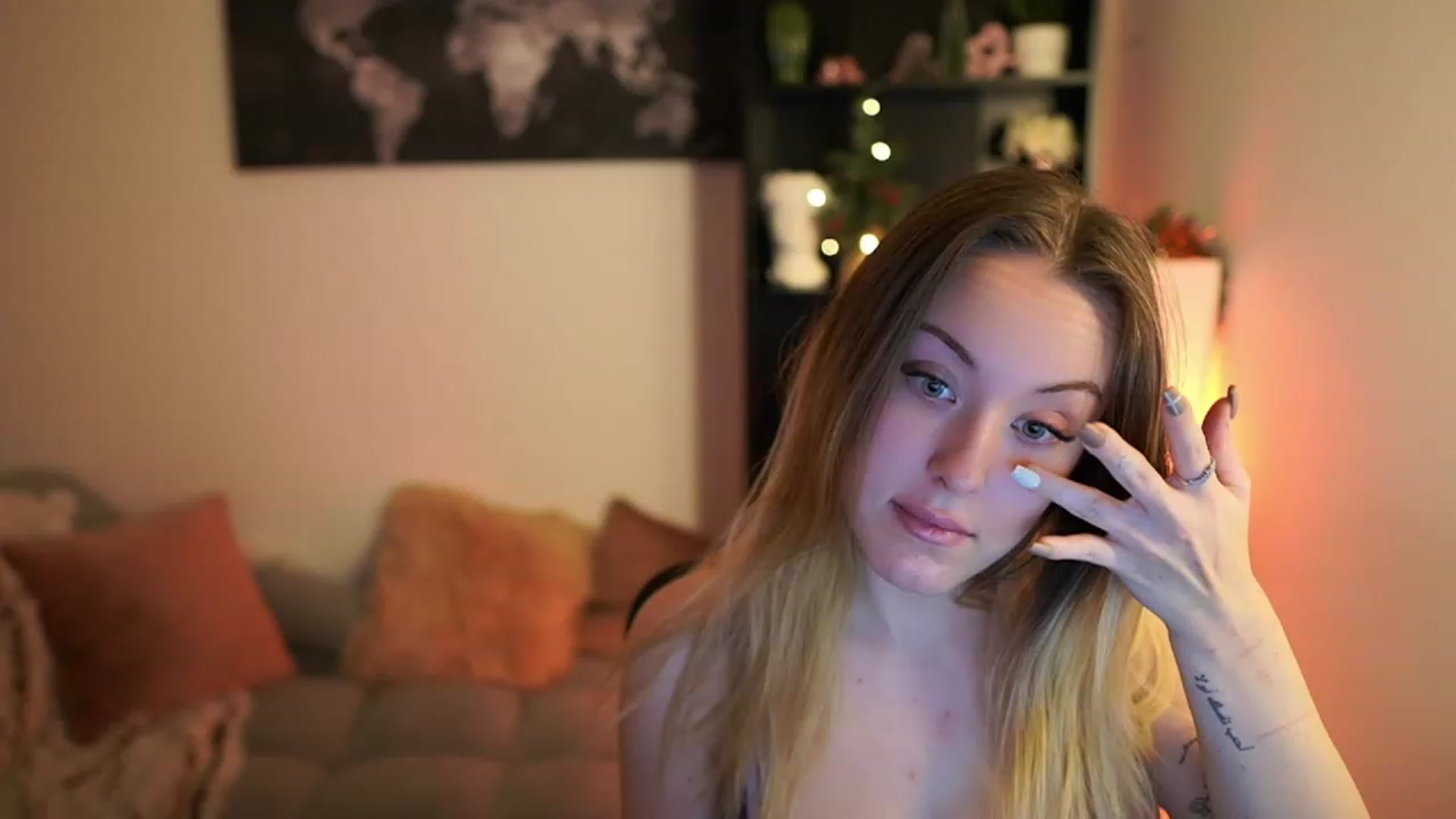 Gallery image thumbnail from Brooklyn_Ch's myfreecams stream on, 12/08/2023, 12:40 image 10 of 20