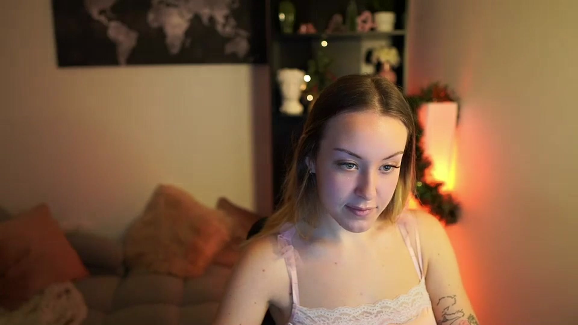 Gallery image thumbnail from Brooklyn_Ch's myfreecams stream on, 12/13/2023, 10:36 image 4 of 20