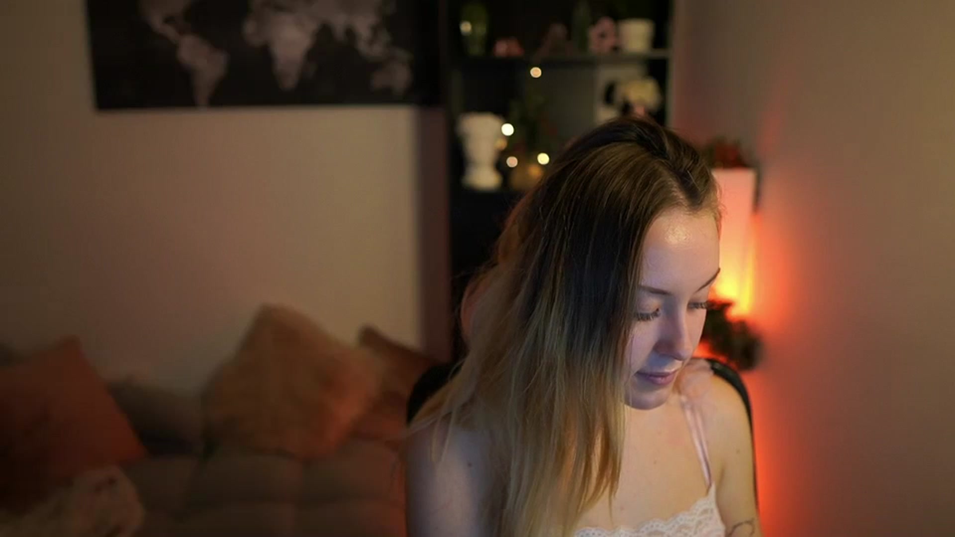 Gallery image thumbnail from Brooklyn_Ch's myfreecams stream on, 12/13/2023, 10:36 image 17 of 20