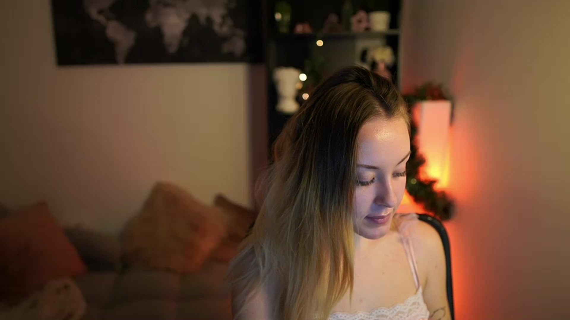 Gallery image thumbnail from Brooklyn_Ch's myfreecams stream on, 12/13/2023, 10:36 image 16 of 20