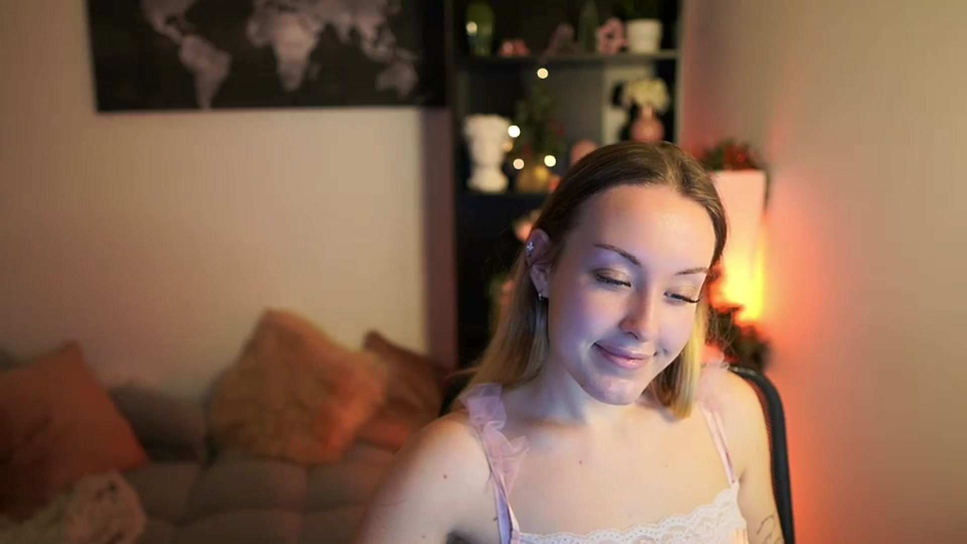 Gallery image thumbnail from Brooklyn_Ch's myfreecams stream on, 12/13/2023, 11:46 image 20 of 20