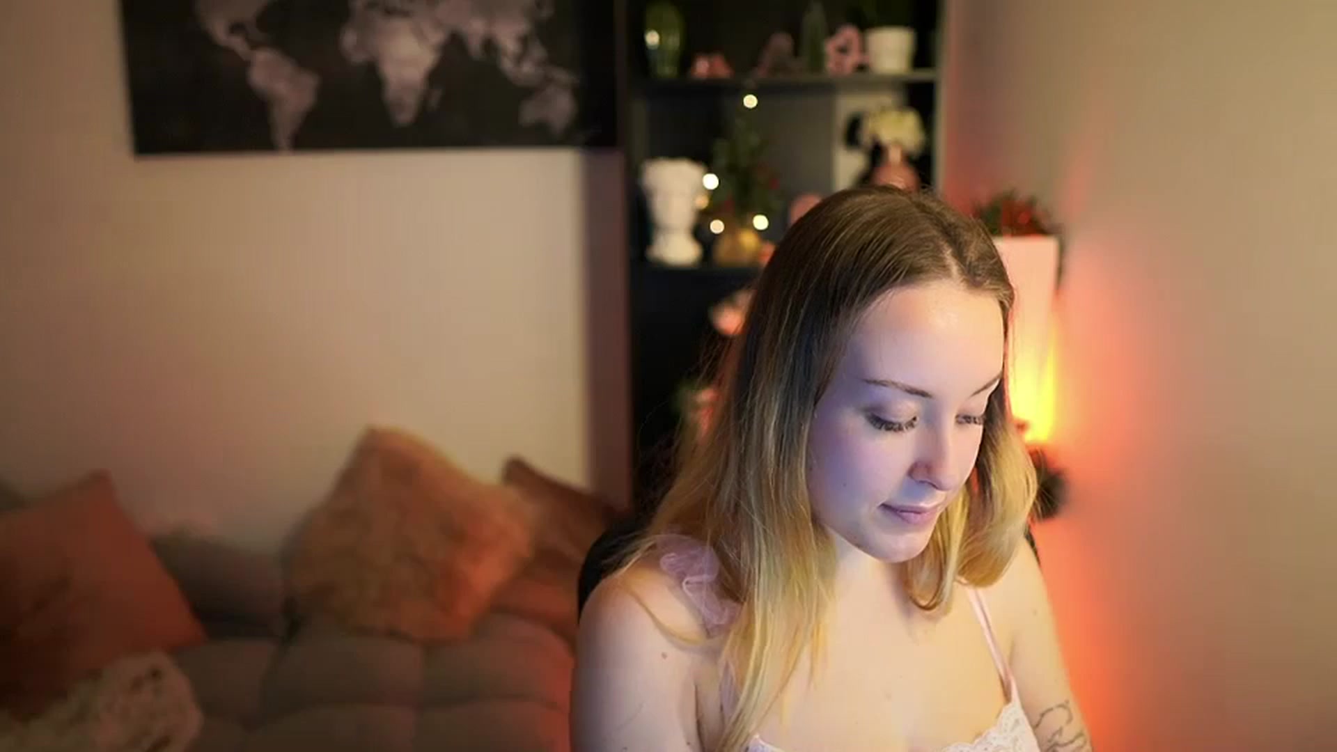 Gallery image thumbnail from Brooklyn_Ch's myfreecams stream on, 12/13/2023, 11:46 image 7 of 20