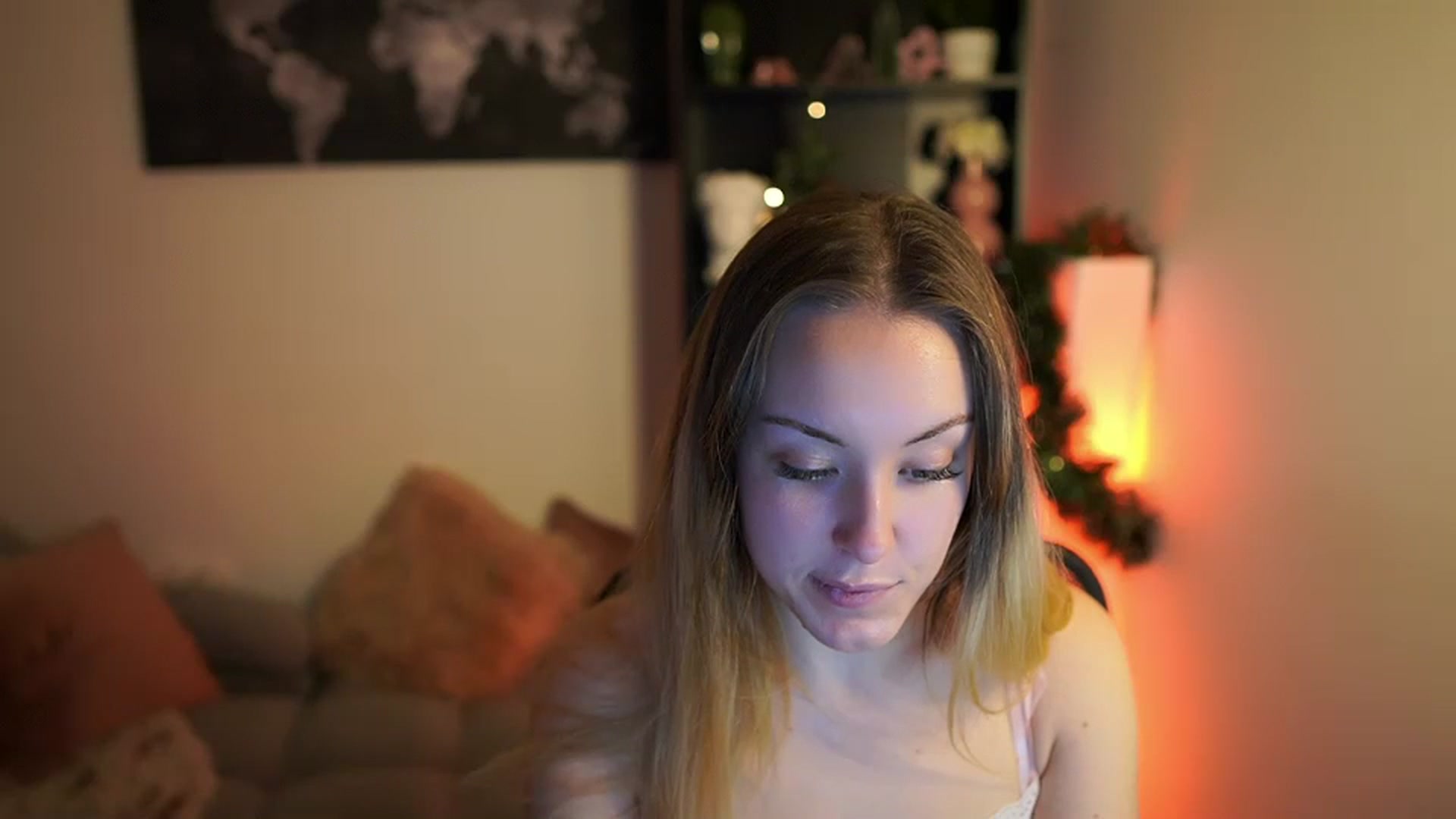 Gallery image thumbnail from Brooklyn_Ch's myfreecams stream on, 12/13/2023, 13:01 image 4 of 20