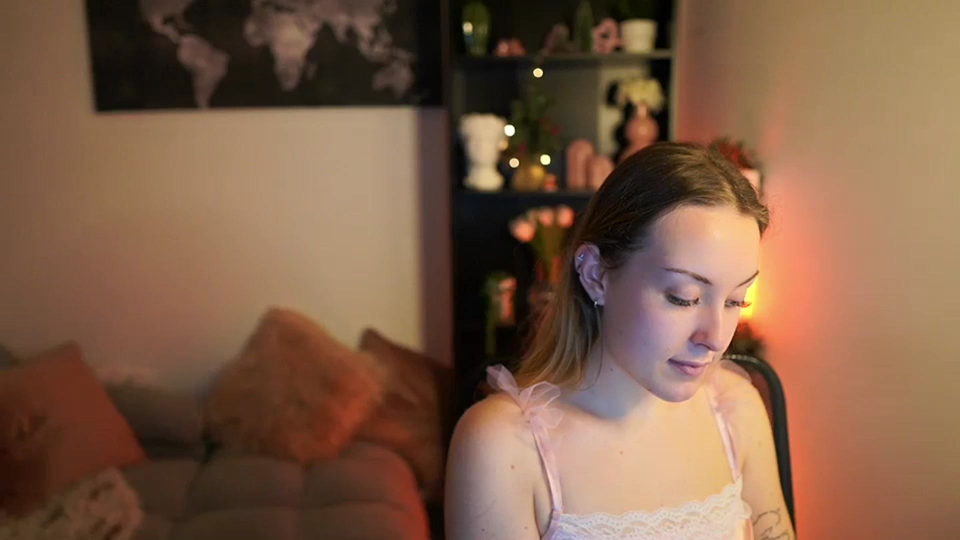 Gallery image thumbnail from Brooklyn_Ch's myfreecams stream on, 12/13/2023, 13:40 image 20 of 20