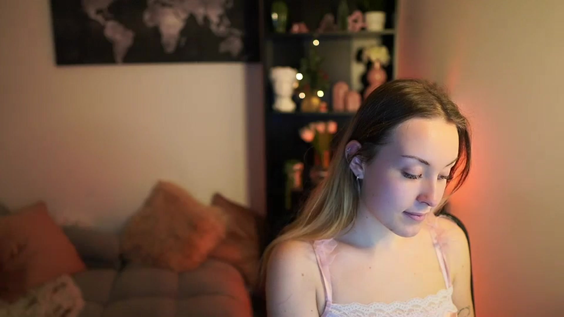 Gallery image thumbnail from Brooklyn_Ch's myfreecams stream on, 12/13/2023, 13:40 image 16 of 20