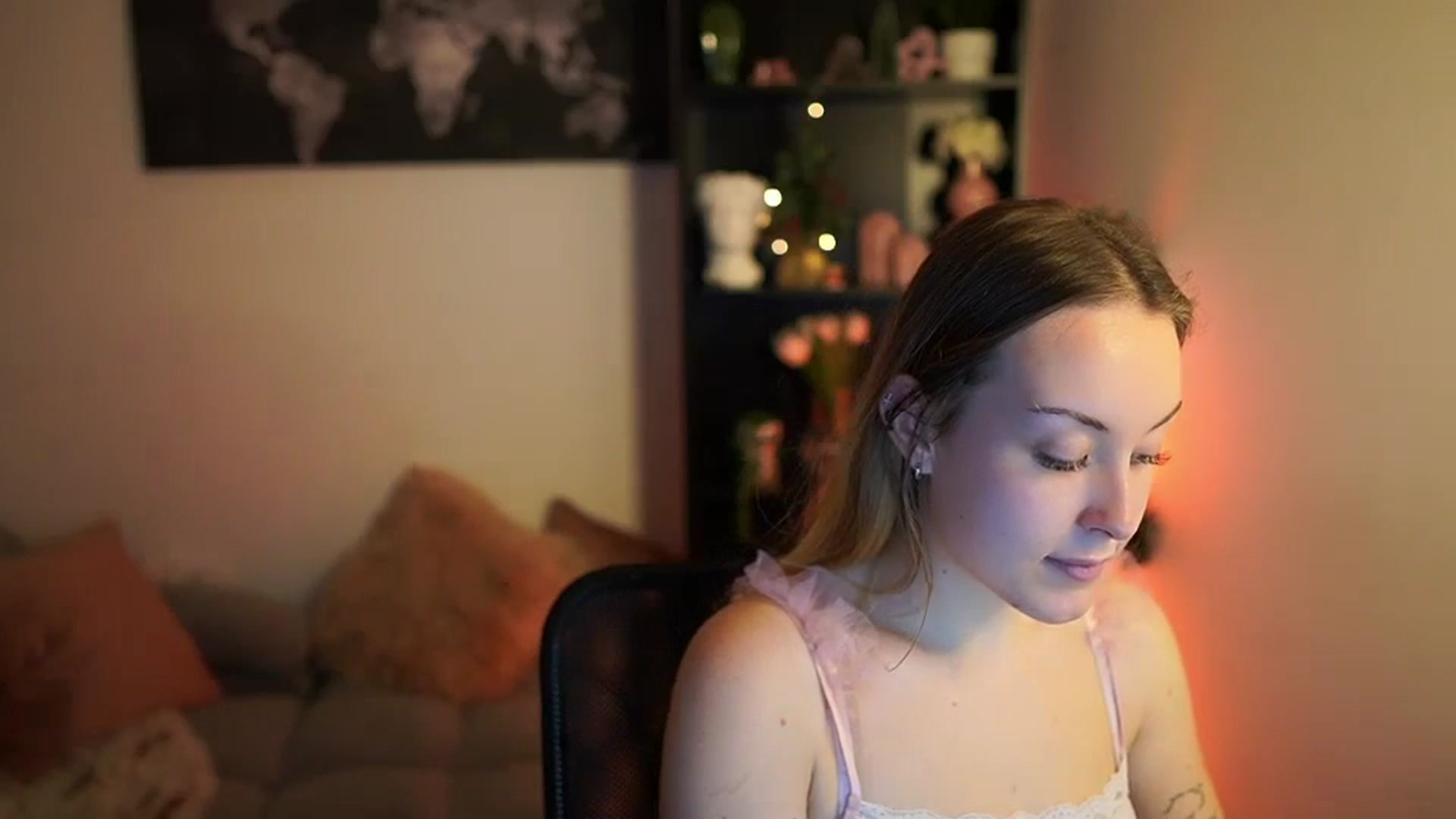 Gallery image thumbnail from Brooklyn_Ch's myfreecams stream on, 12/13/2023, 13:40 image 7 of 20