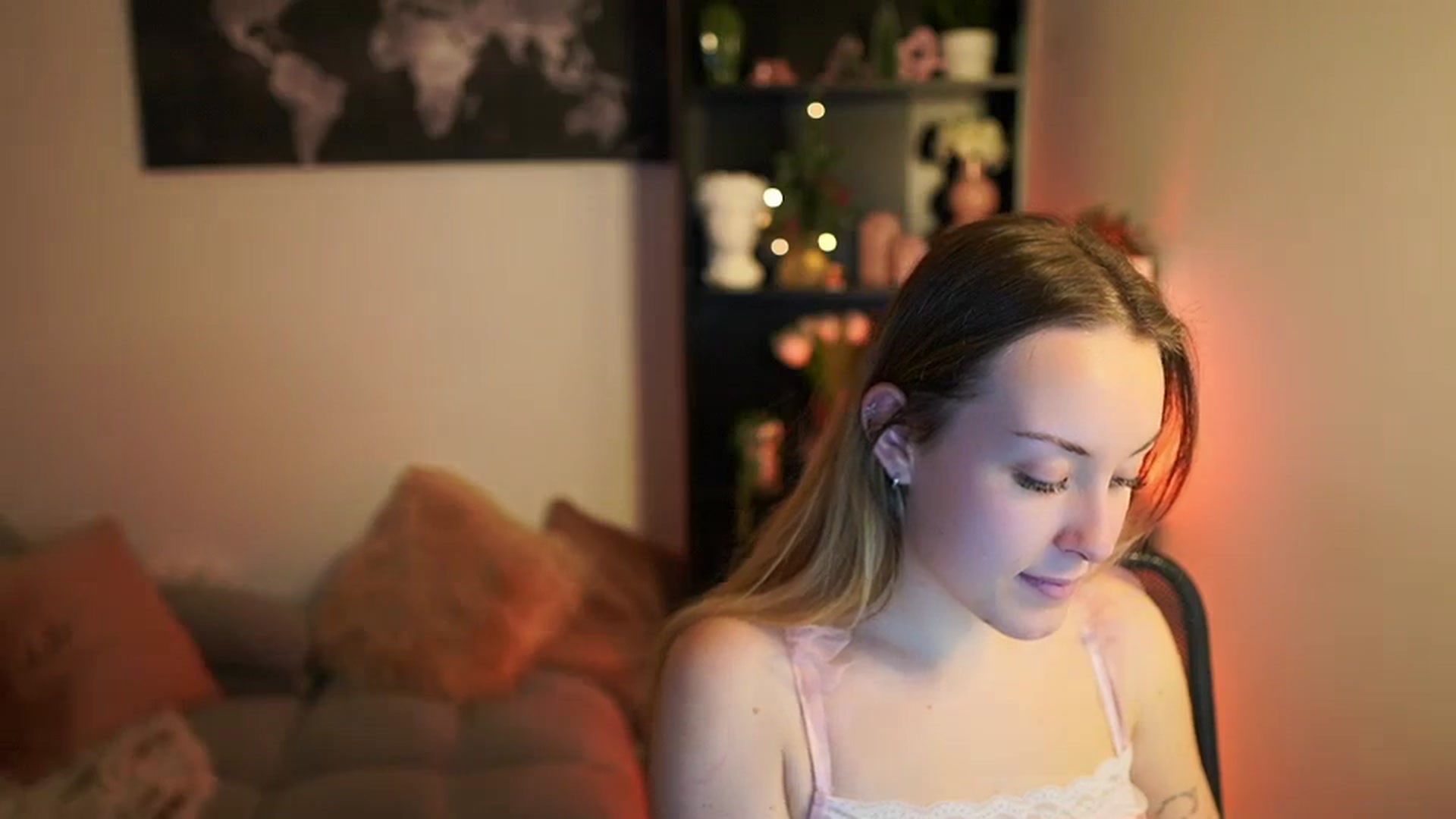 Gallery image thumbnail from Brooklyn_Ch's myfreecams stream on, 12/13/2023, 13:40 image 17 of 20