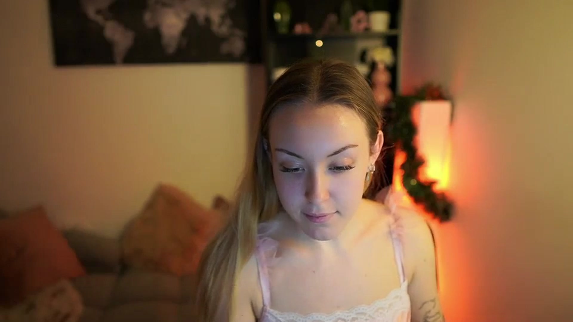 Gallery image thumbnail from Brooklyn_Ch's myfreecams stream on, 12/13/2023, 14:57 image 14 of 20