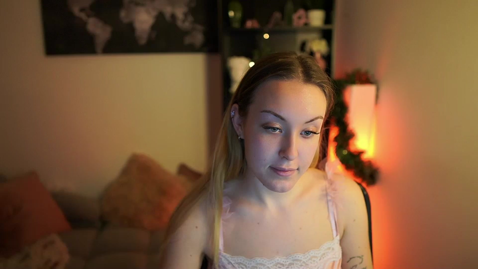 Gallery image thumbnail from Brooklyn_Ch's myfreecams stream on, 12/13/2023, 14:57 image 15 of 20