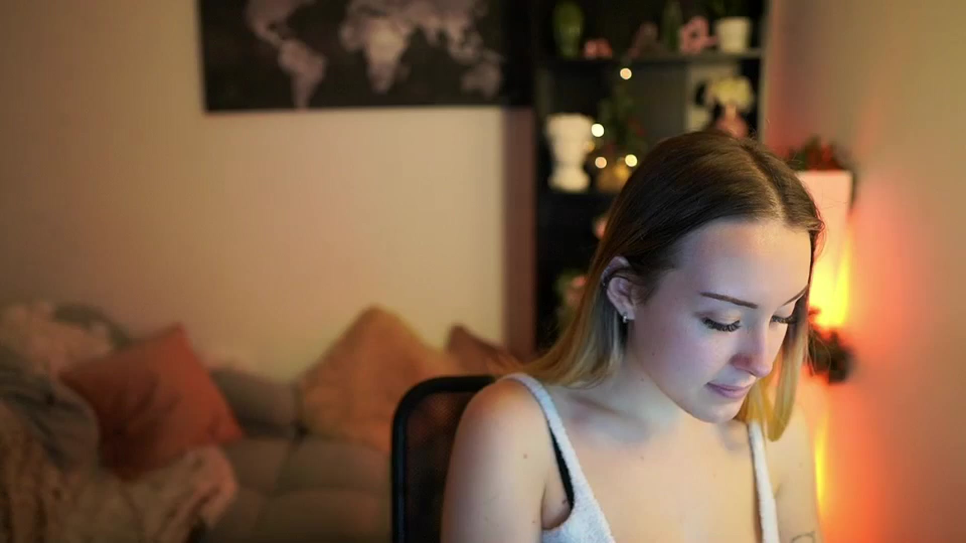 Gallery image thumbnail from Brooklyn_Ch's myfreecams stream on, 12/16/2023, 17:22 image 6 of 20