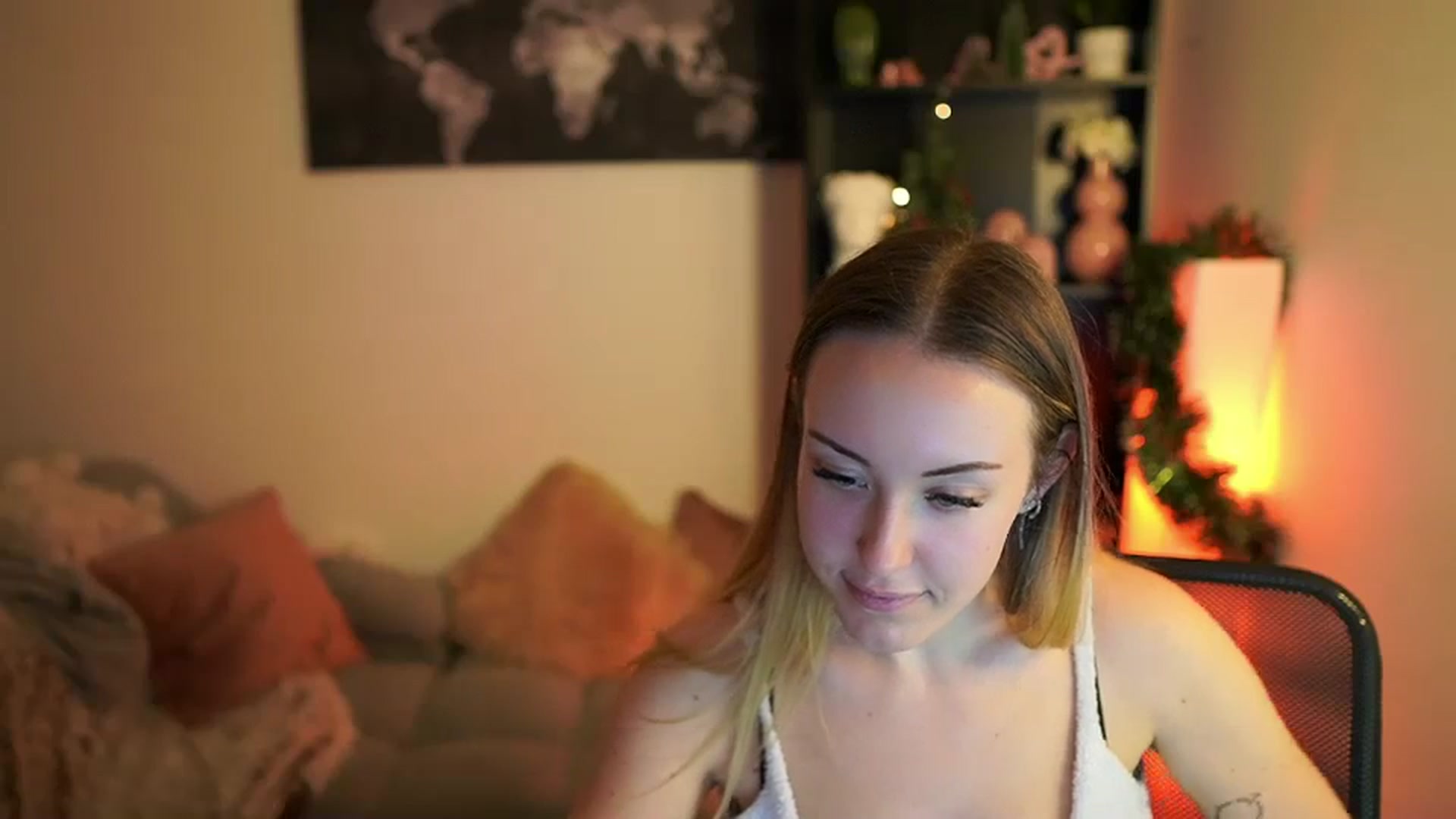 Gallery image thumbnail from Brooklyn_Ch's myfreecams stream on, 12/16/2023, 17:22 image 12 of 20