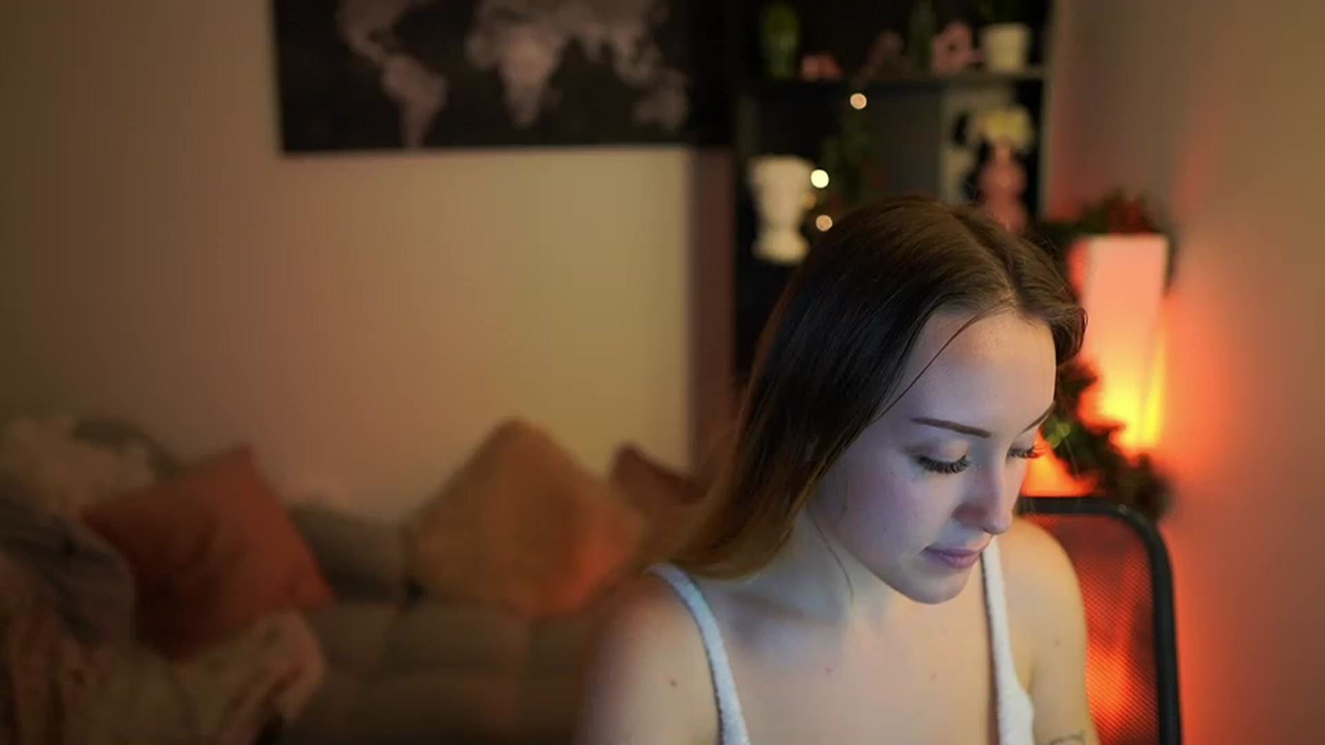 Gallery image thumbnail from Brooklyn_Ch's myfreecams stream on, 12/16/2023, 17:22 image 1 of 20