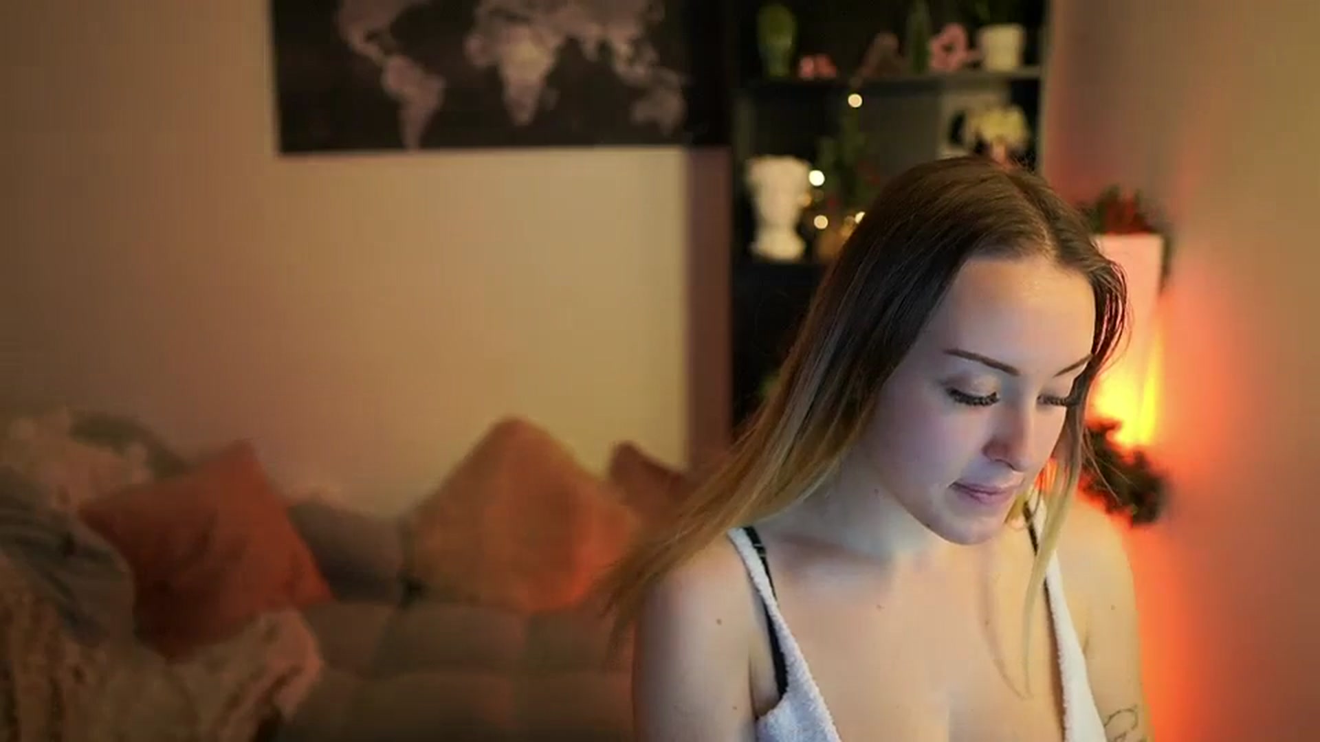 Gallery image thumbnail from Brooklyn_Ch's myfreecams stream on, 12/16/2023, 17:22 image 16 of 20