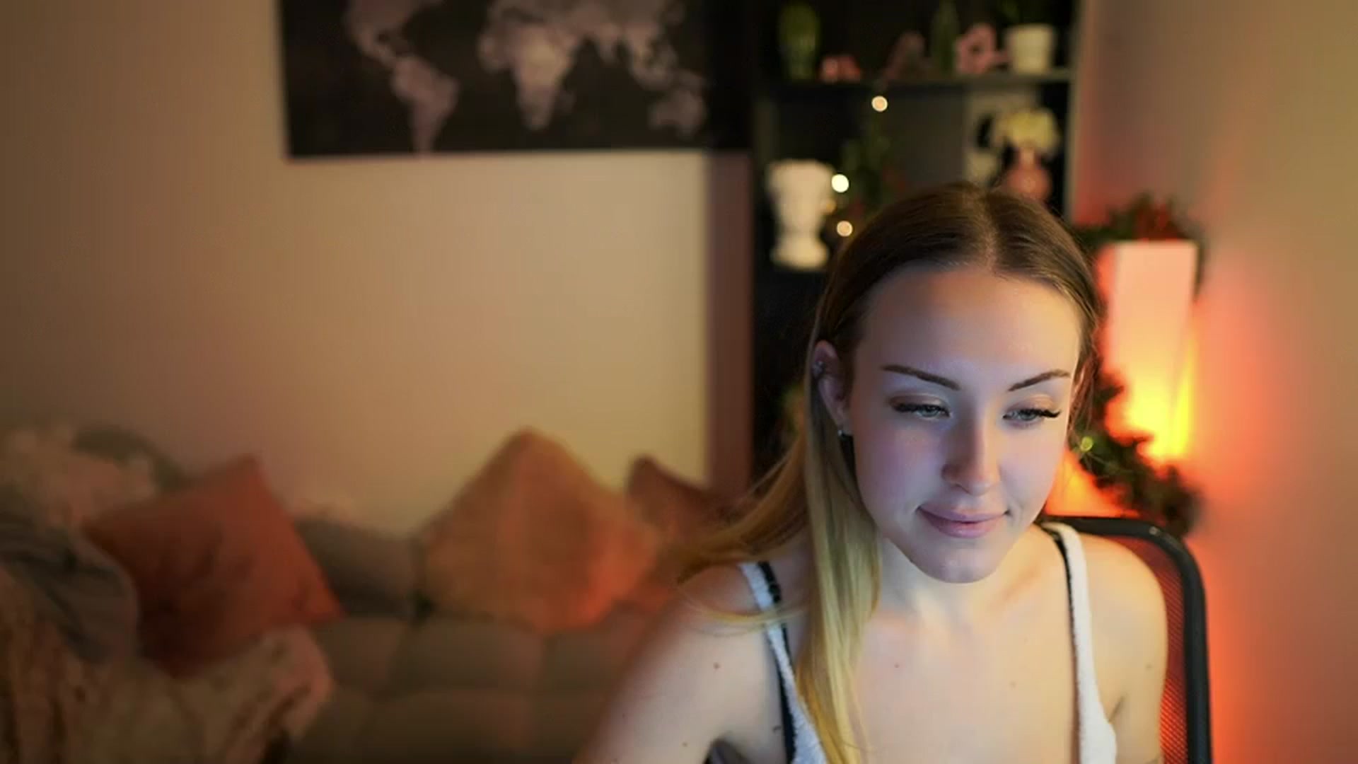 Gallery image thumbnail from Brooklyn_Ch's myfreecams stream on, 12/16/2023, 17:22 image 18 of 20