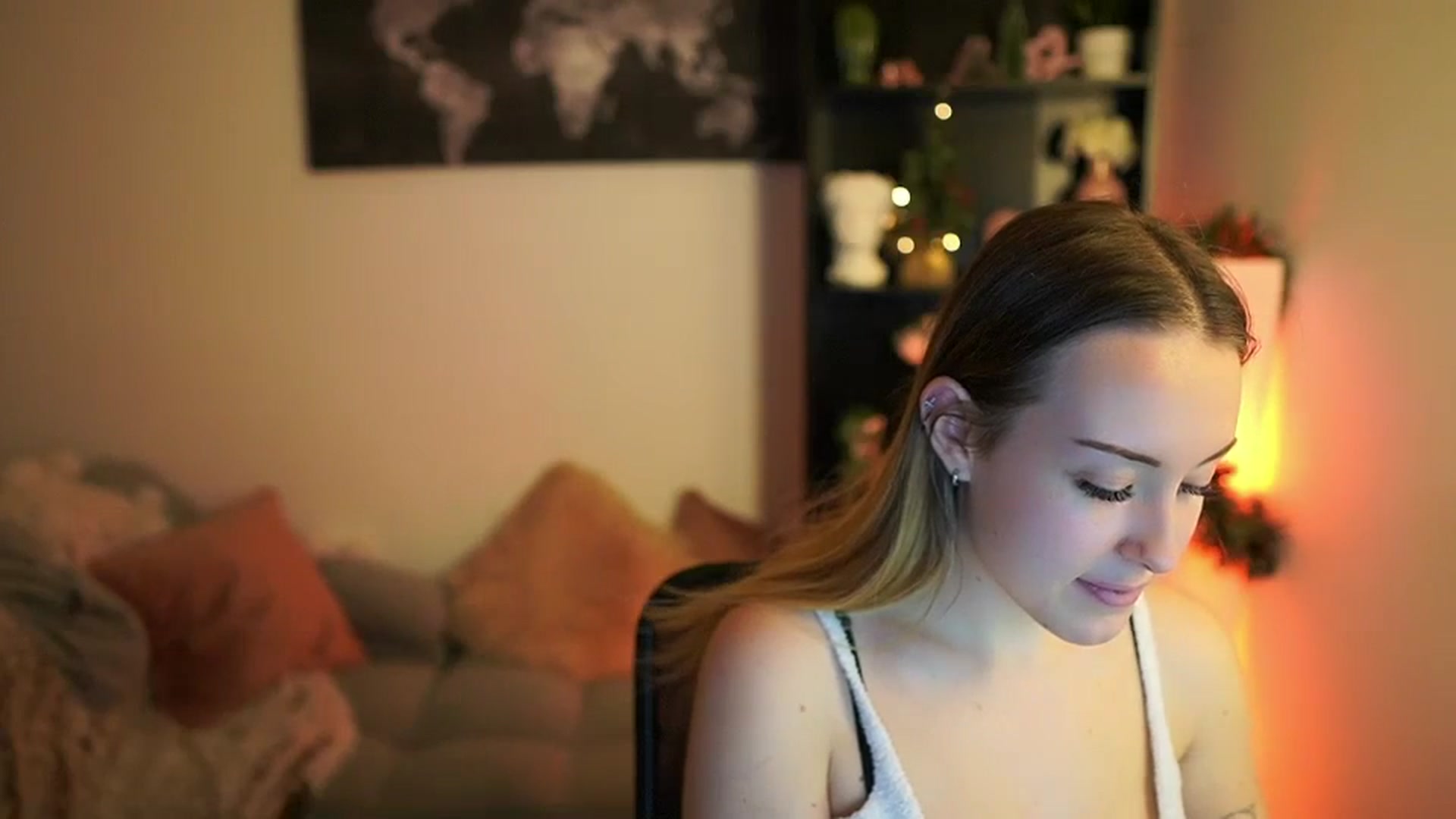 Gallery image thumbnail from Brooklyn_Ch's myfreecams stream on, 12/16/2023, 17:22 image 11 of 20