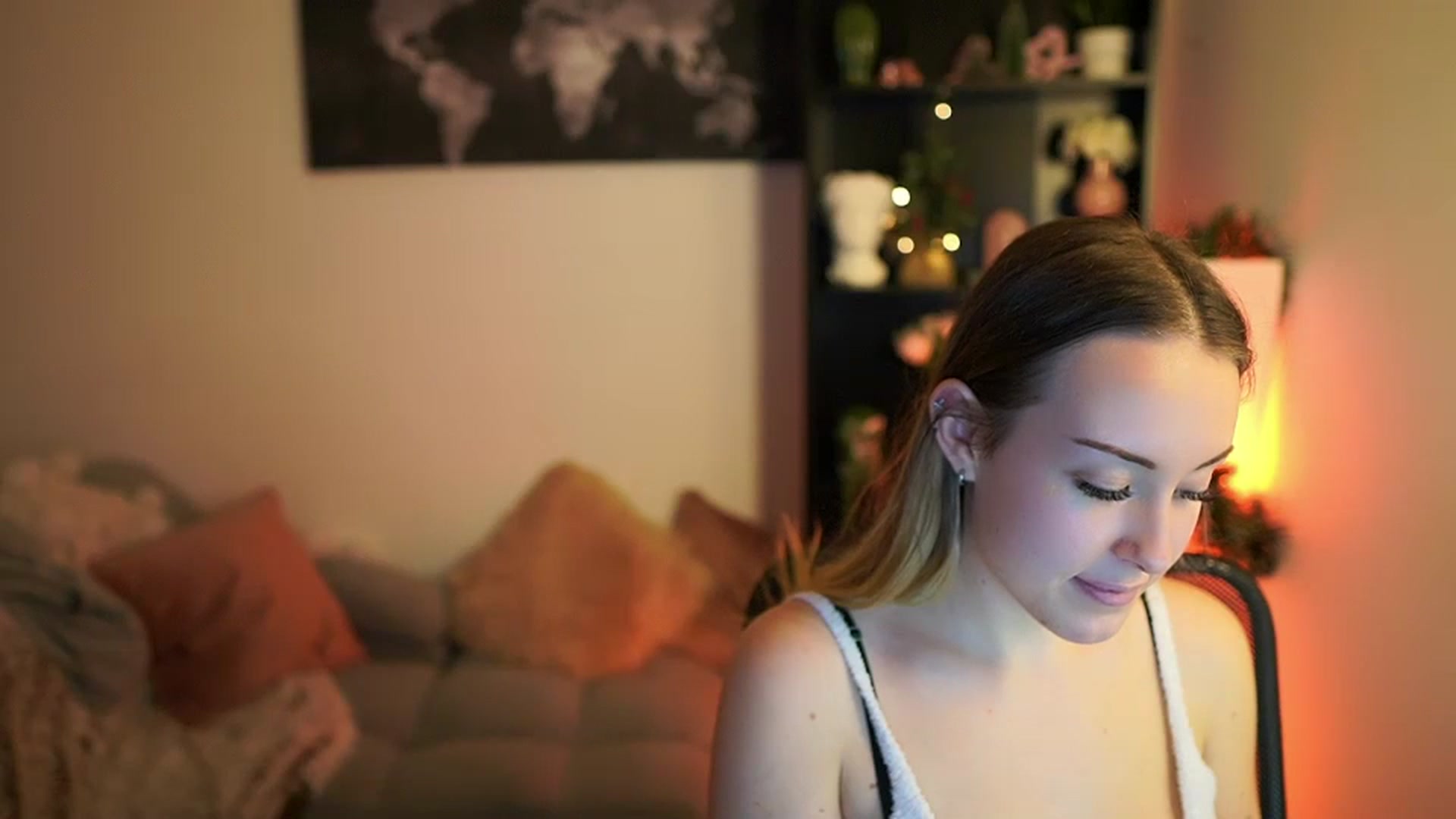 Gallery image thumbnail from Brooklyn_Ch's myfreecams stream on, 12/16/2023, 17:22 image 20 of 20