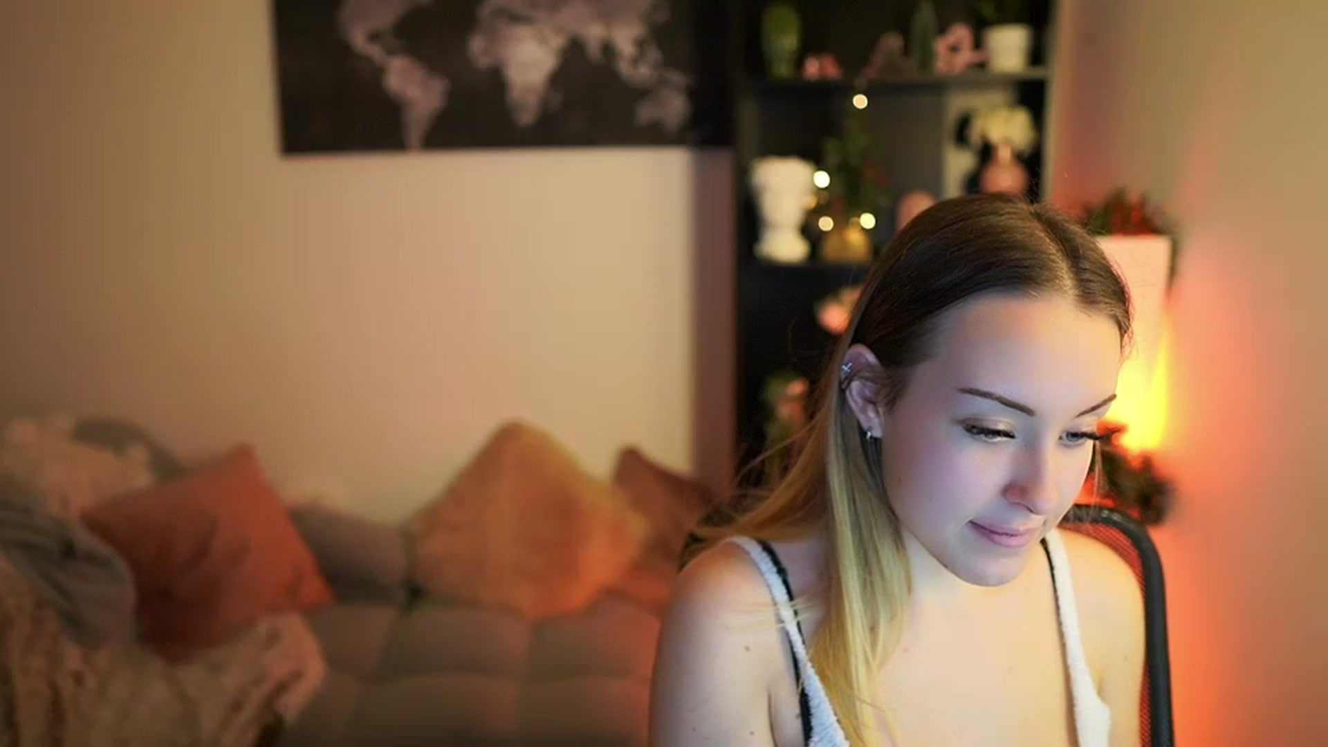 Gallery image thumbnail from Brooklyn_Ch's myfreecams stream on, 12/16/2023, 17:22 image 19 of 20
