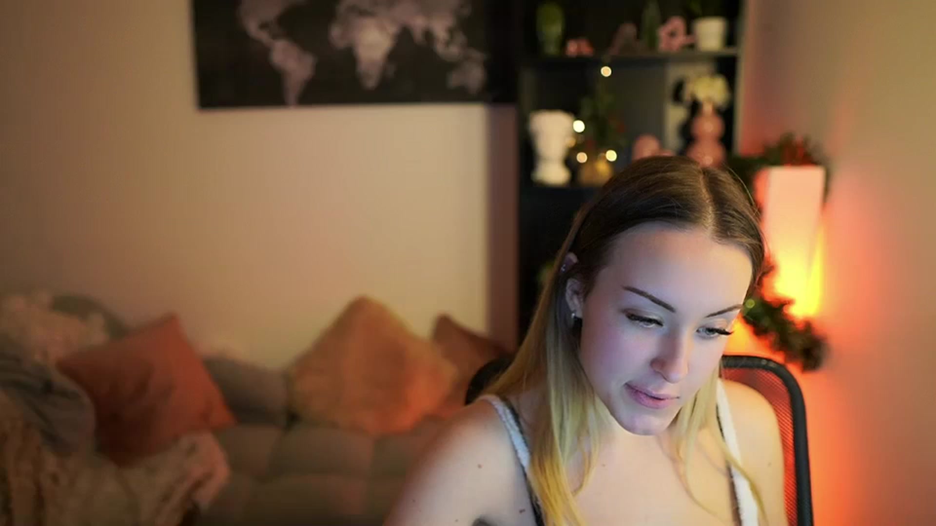 Gallery image thumbnail from Brooklyn_Ch's myfreecams stream on, 12/16/2023, 18:27 image 19 of 20