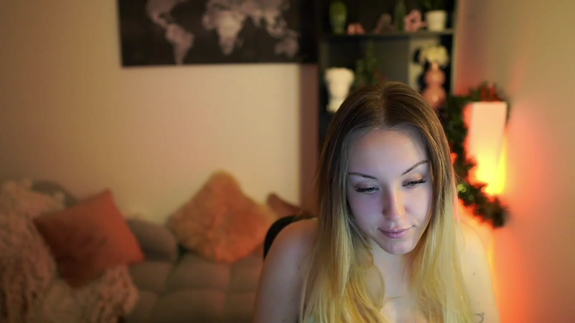 Gallery image thumbnail from Brooklyn_Ch's myfreecams stream on, 12/17/2023, 10:30 image 17 of 20