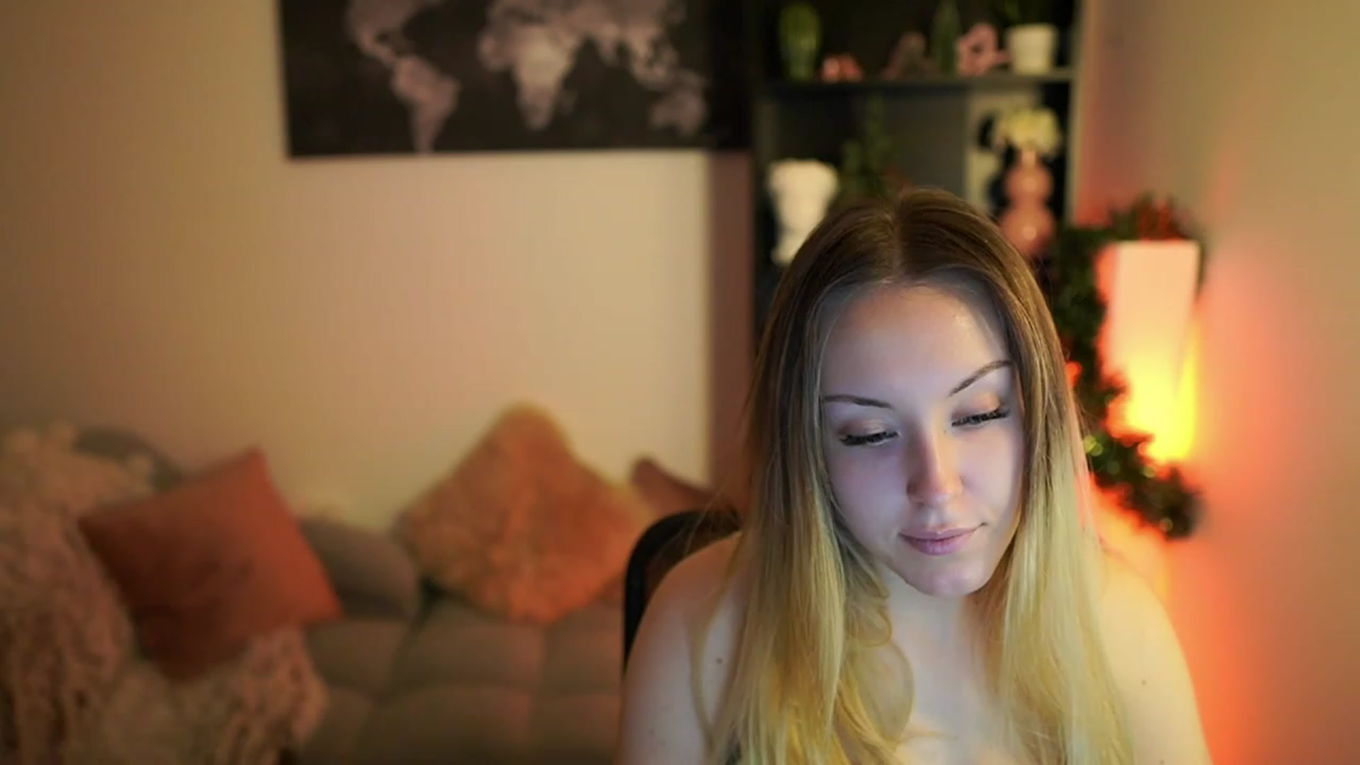Gallery image thumbnail from Brooklyn_Ch's myfreecams stream on, 12/17/2023, 10:30 image 16 of 20