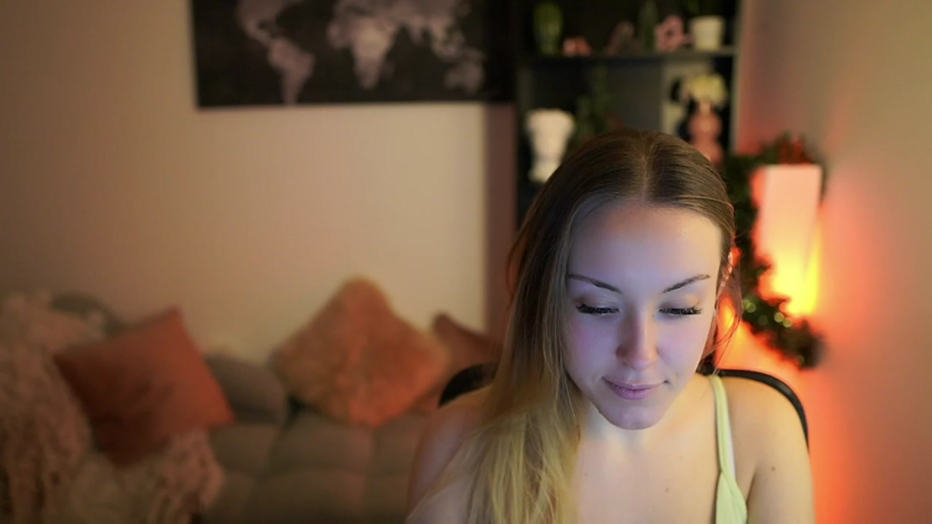 Gallery image thumbnail from Brooklyn_Ch's myfreecams stream on, 12/17/2023, 11:38 image 1 of 20