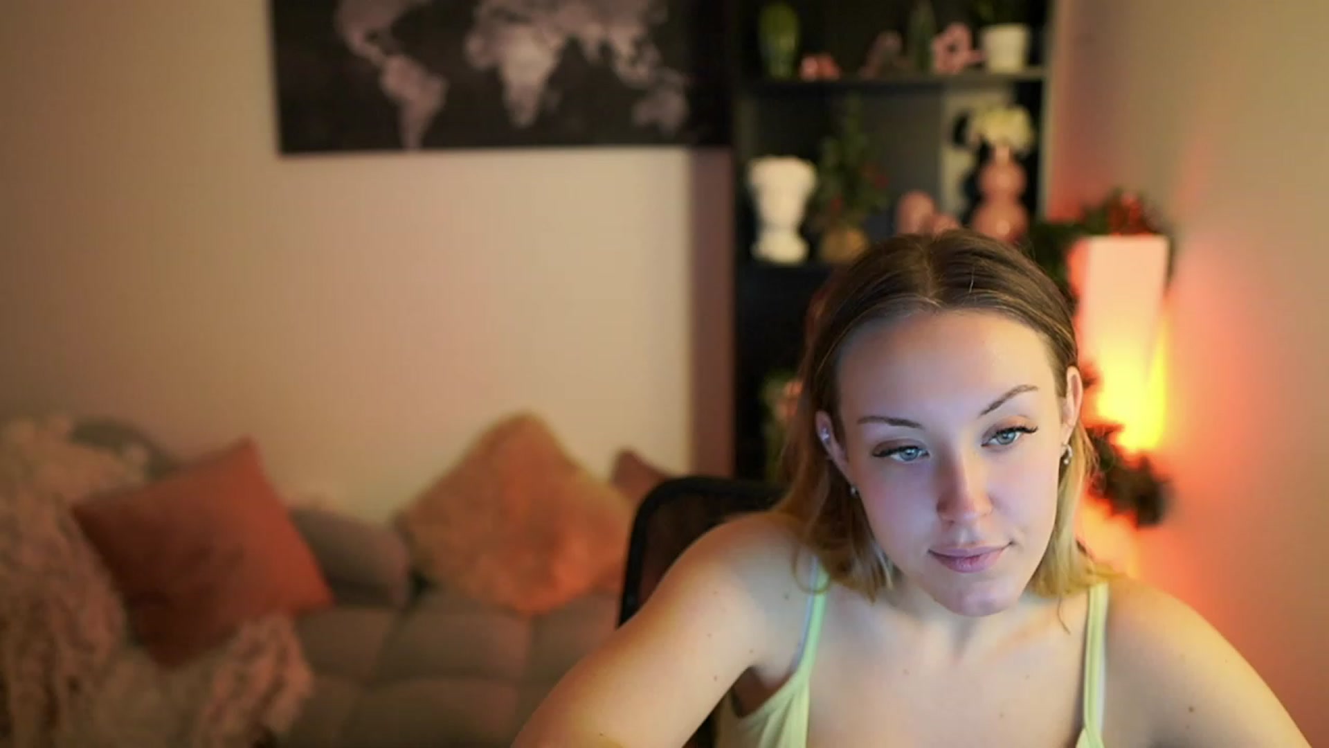 Gallery image thumbnail from Brooklyn_Ch's myfreecams stream on, 12/17/2023, 12:59 image 13 of 20