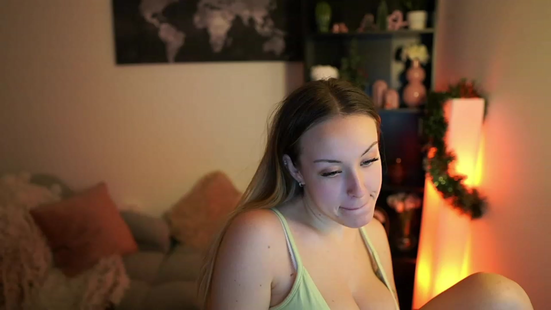 Gallery image thumbnail from Brooklyn_Ch's myfreecams stream on, 12/17/2023, 12:59 image 16 of 20