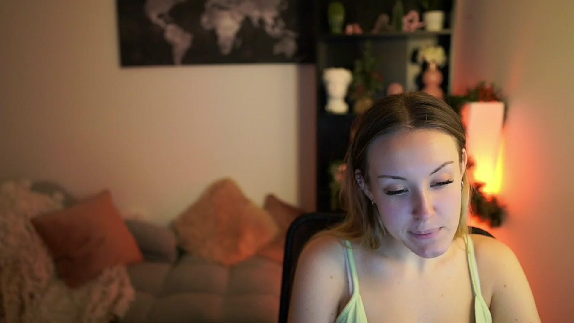 Gallery image thumbnail from Brooklyn_Ch's myfreecams stream on, 12/17/2023, 12:59 image 11 of 20