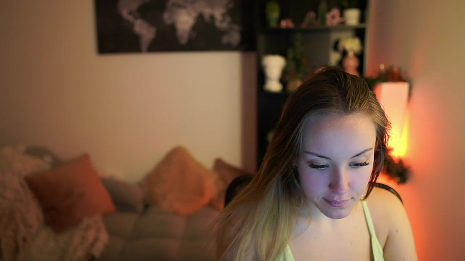 Gallery image thumbnail from Brooklyn_Ch's myfreecams stream on, 12/17/2023, 13:51 image 20 of 20