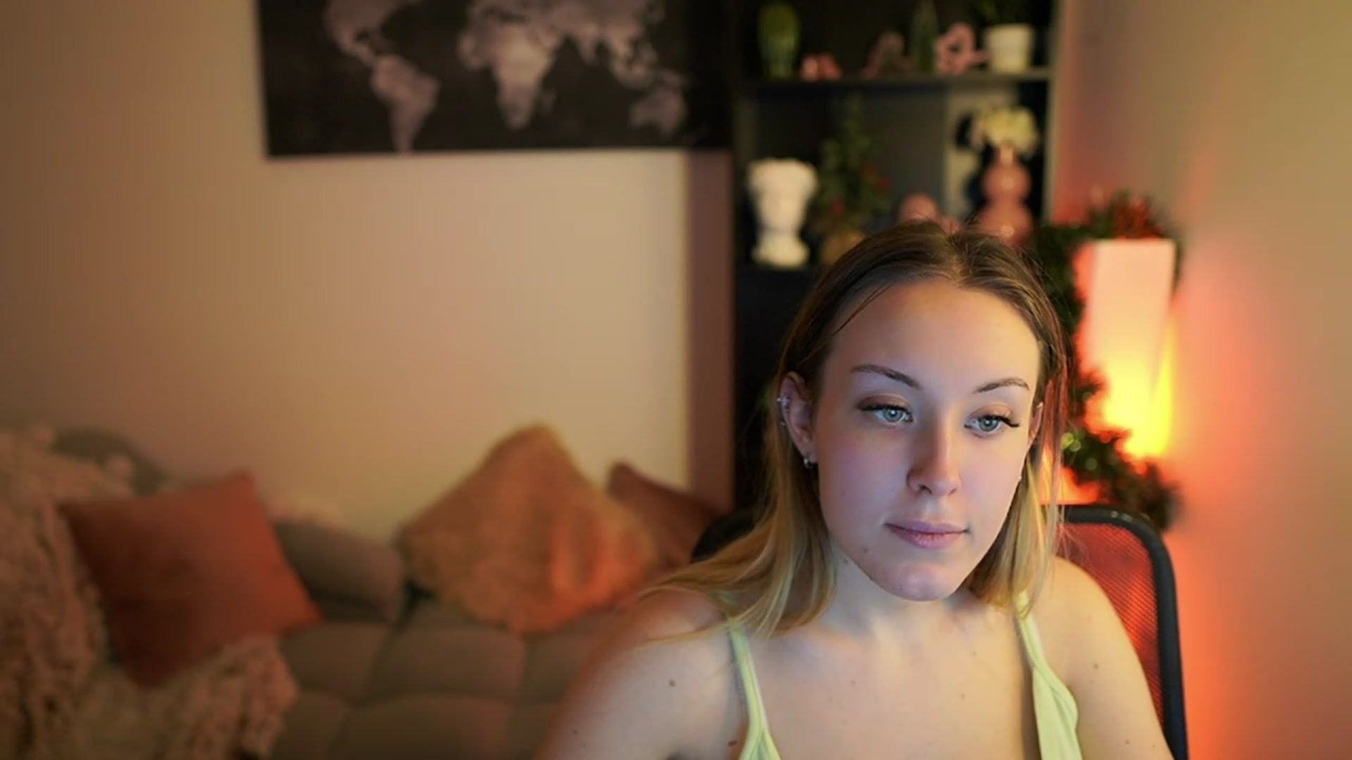 Gallery image thumbnail from Brooklyn_Ch's myfreecams stream on, 12/17/2023, 17:54 image 7 of 20