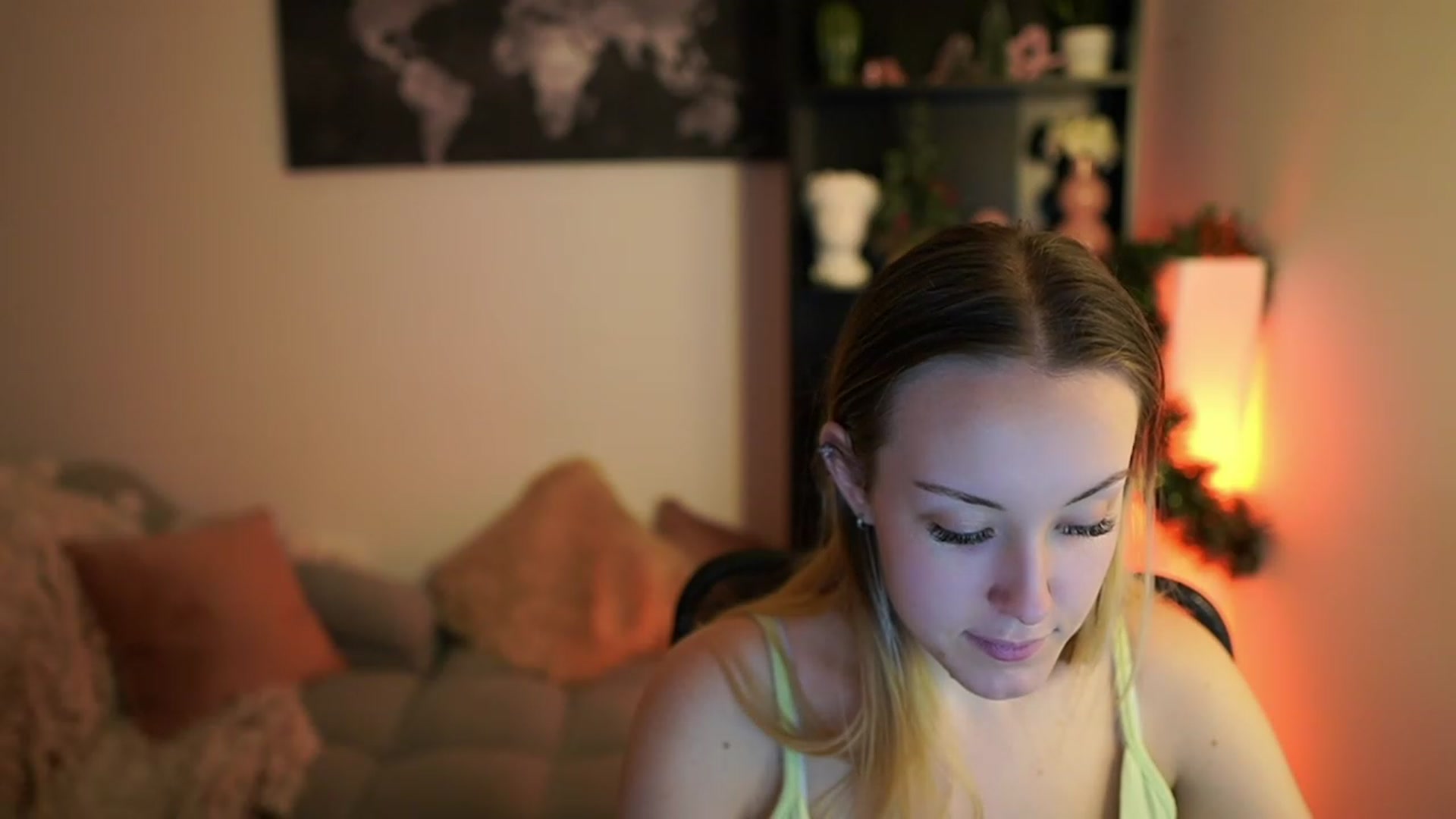 Gallery image thumbnail from Brooklyn_Ch's myfreecams stream on, 12/17/2023, 17:54 image 8 of 20