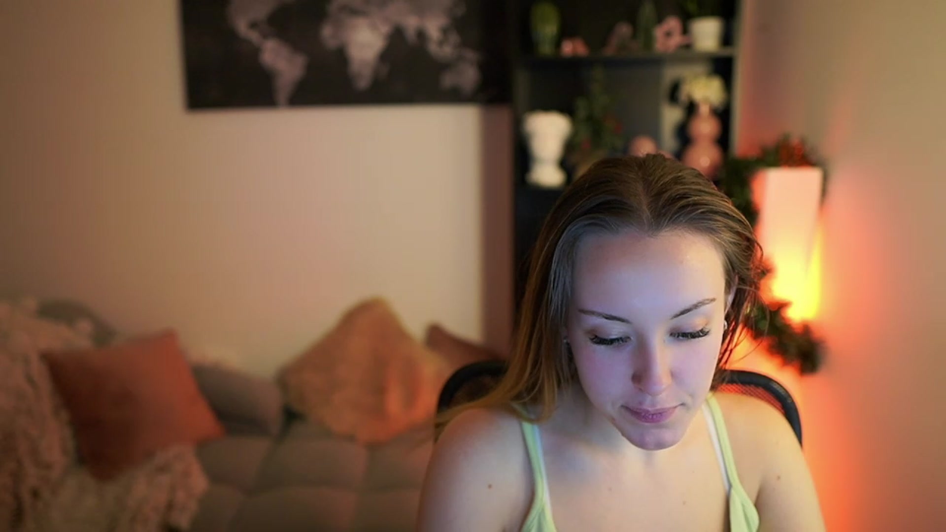 Gallery image thumbnail from Brooklyn_Ch's myfreecams stream on, 12/17/2023, 17:54 image 10 of 20