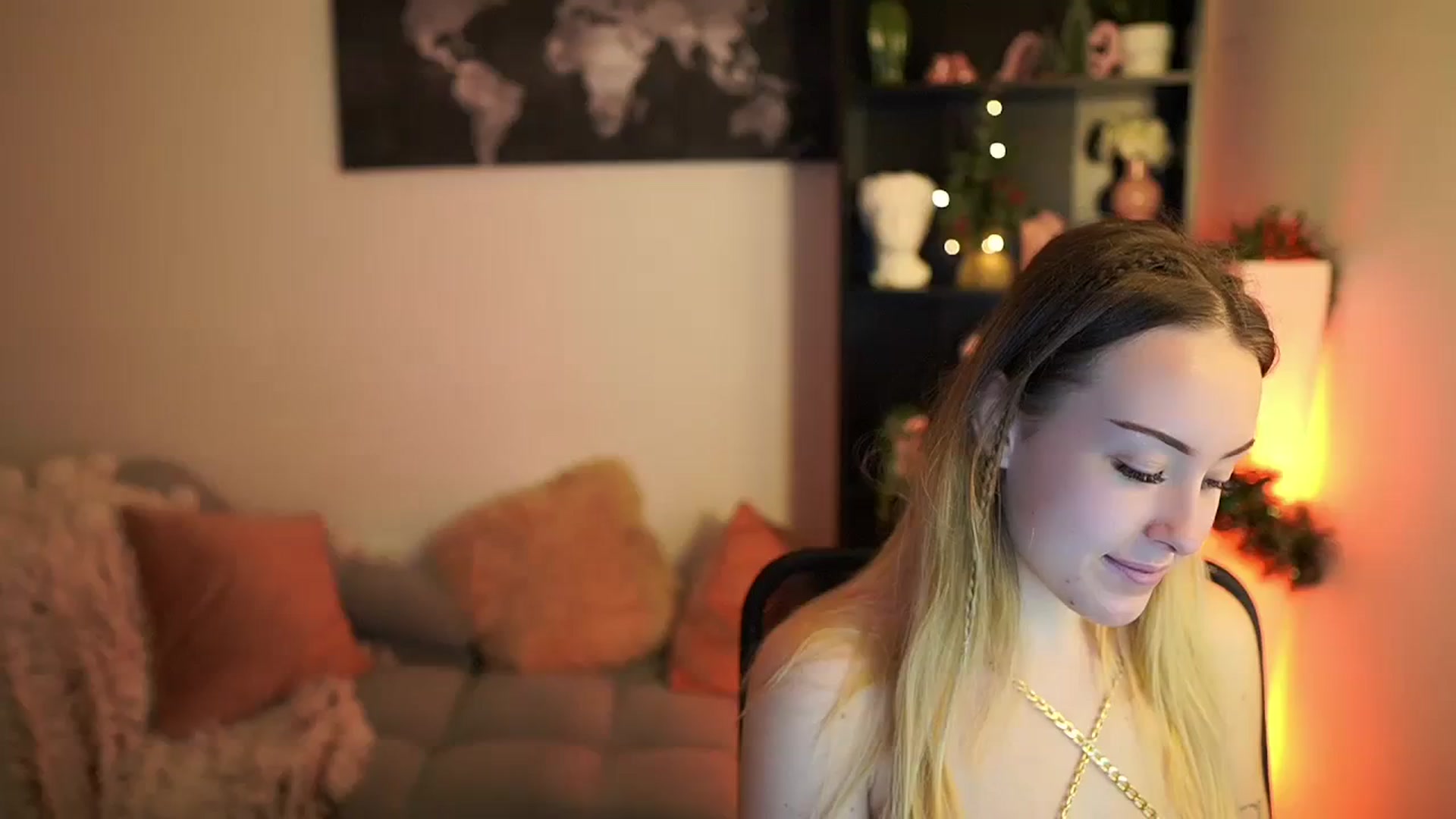Gallery image thumbnail from Brooklyn_Ch's myfreecams stream on, 12/19/2023, 12:17 image 1 of 20